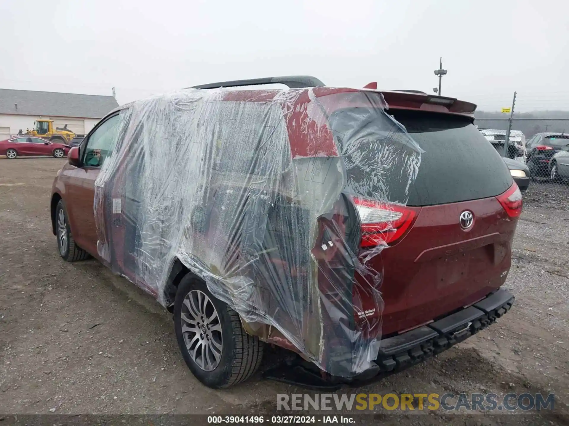 2 Фотография поврежденного автомобиля 5TDYZ3DC7KS981877 TOYOTA SIENNA 2019