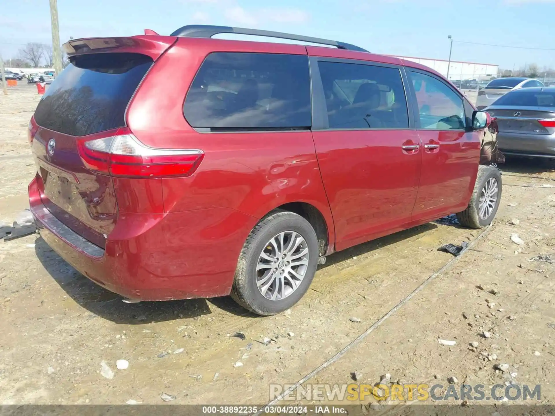 4 Фотография поврежденного автомобиля 5TDYZ3DC7KS983287 TOYOTA SIENNA 2019