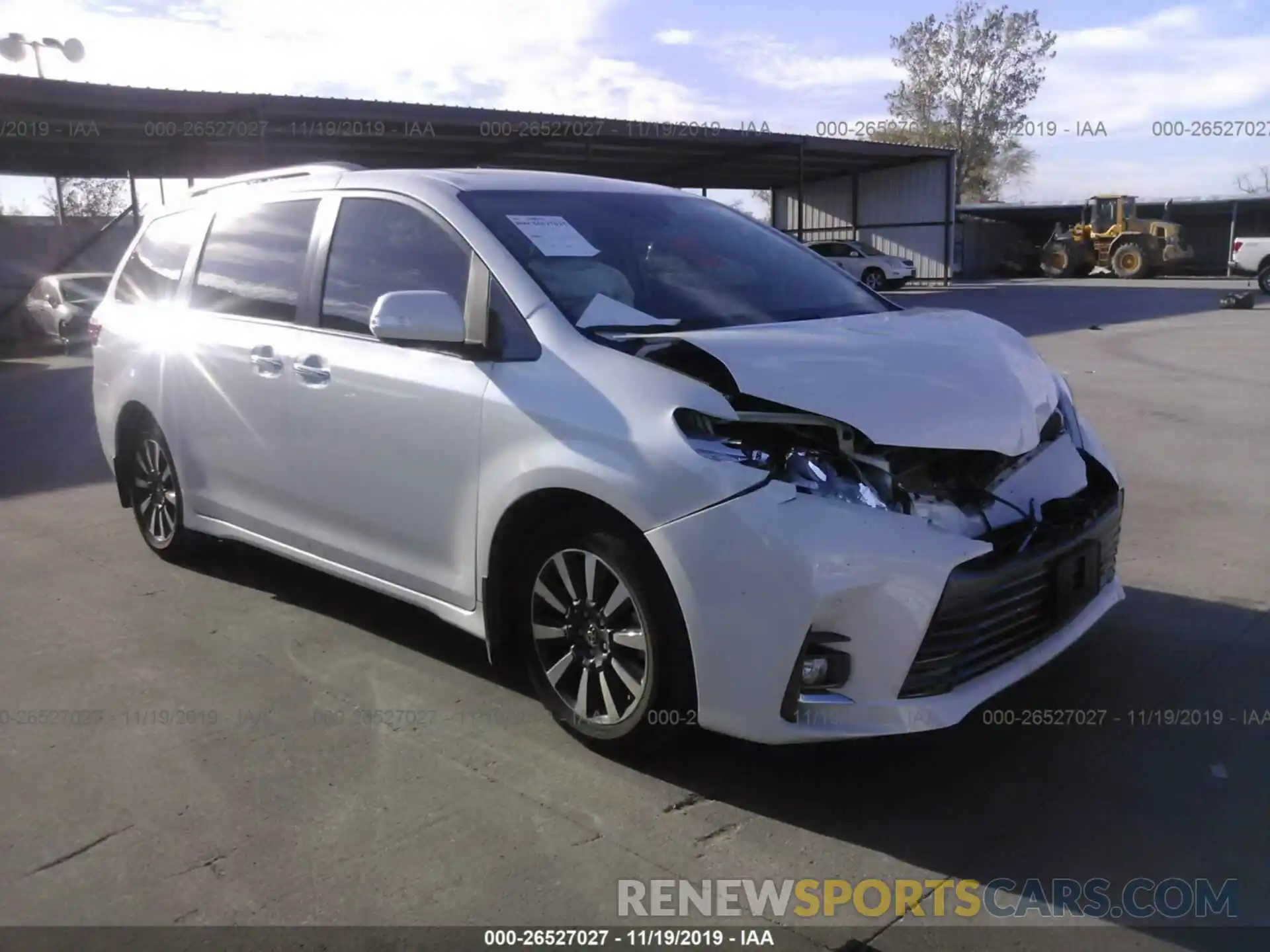 1 Фотография поврежденного автомобиля 5TDYZ3DC7KS984200 TOYOTA SIENNA 2019