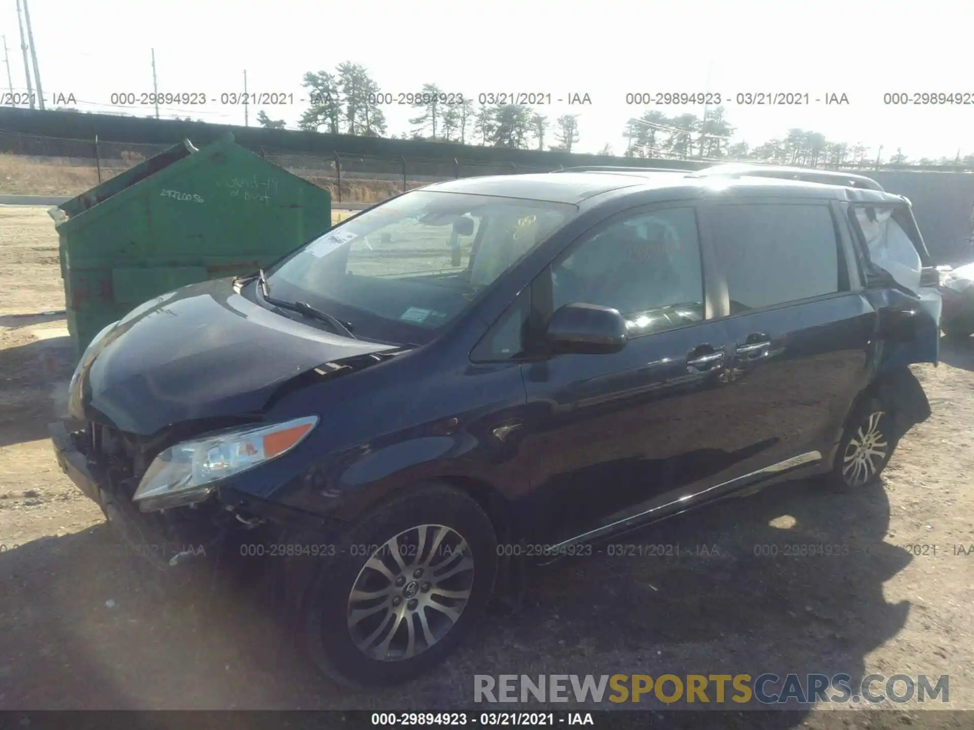 2 Фотография поврежденного автомобиля 5TDYZ3DC7KS990918 TOYOTA SIENNA 2019