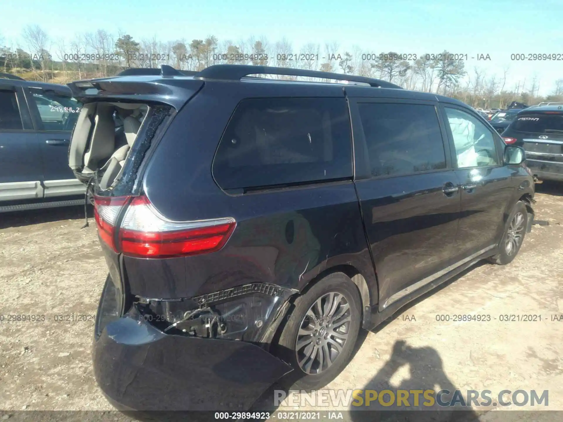 4 Фотография поврежденного автомобиля 5TDYZ3DC7KS990918 TOYOTA SIENNA 2019