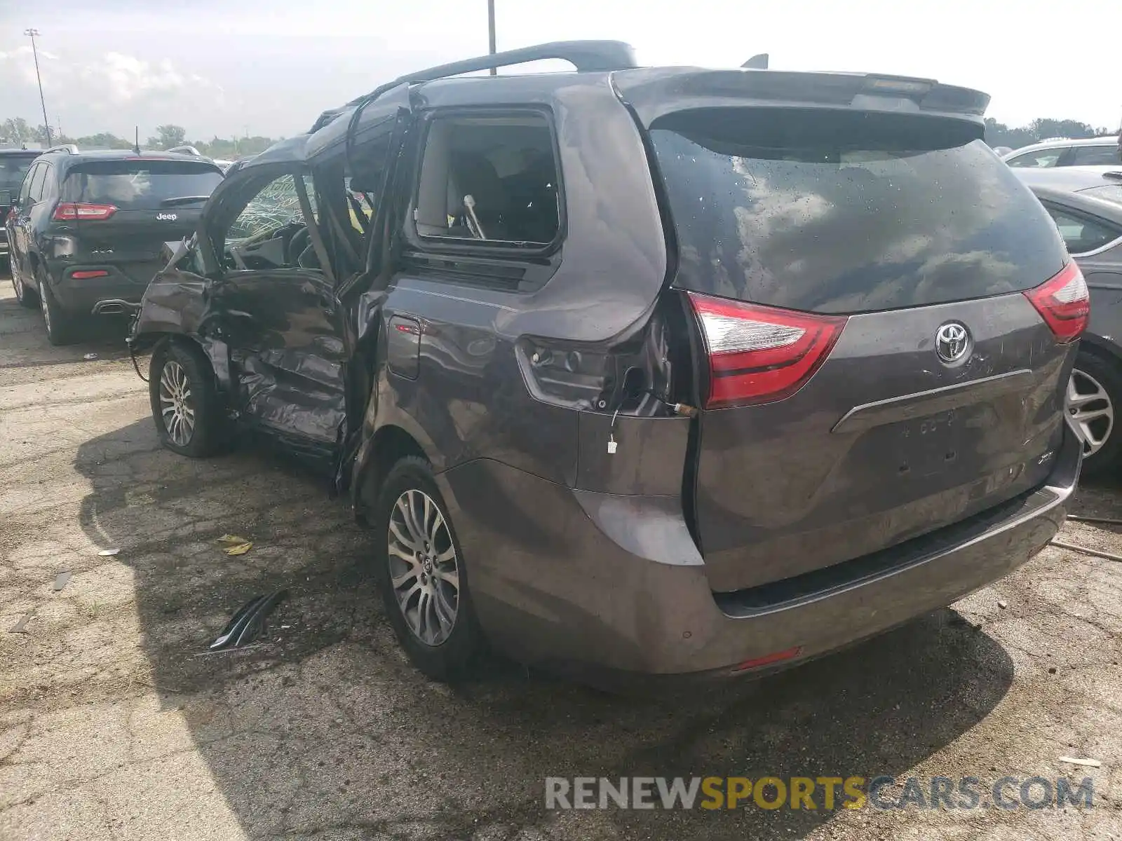 3 Photograph of a damaged car 5TDYZ3DC7KS994550 TOYOTA SIENNA 2019