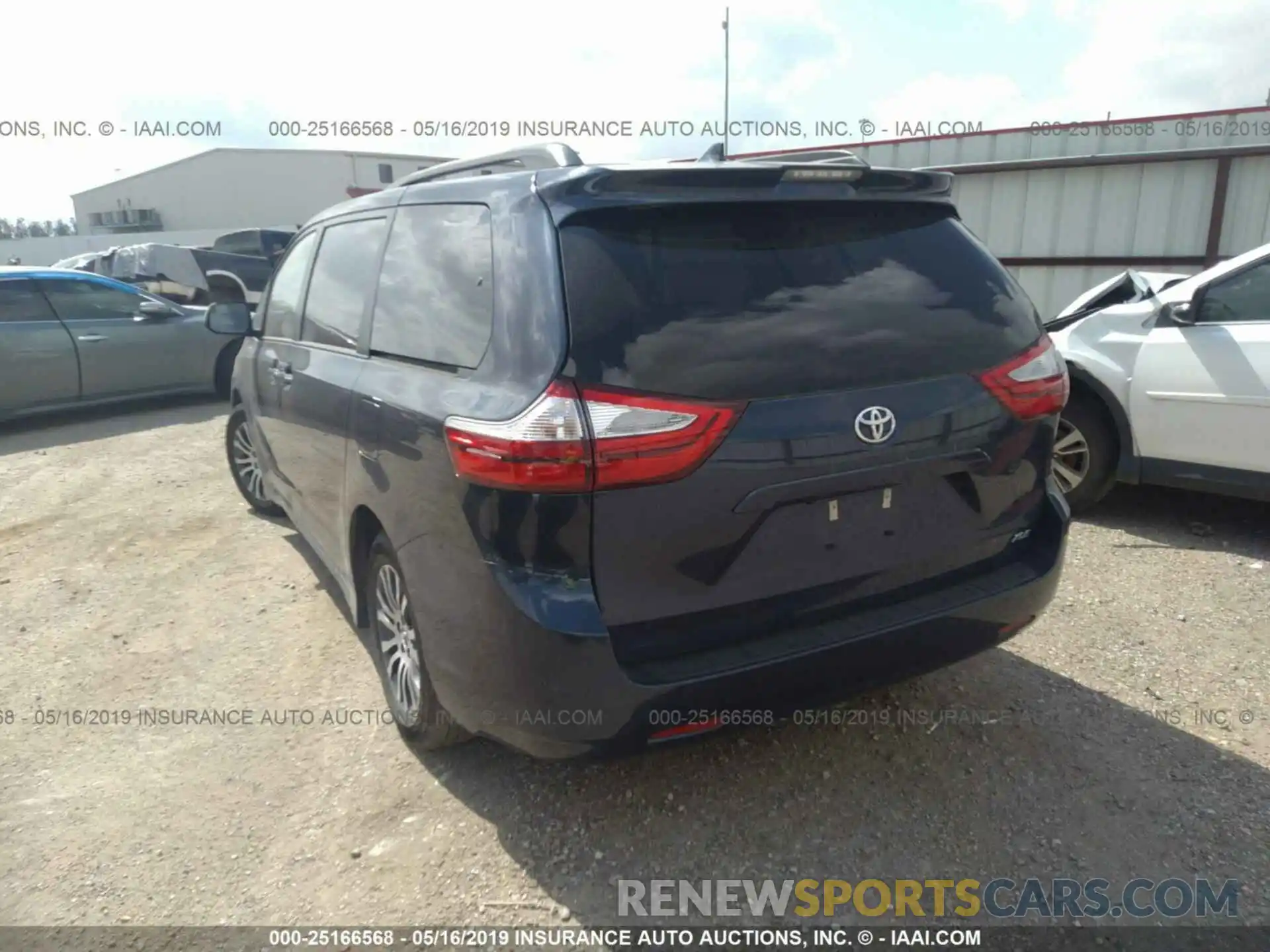 3 Фотография поврежденного автомобиля 5TDYZ3DC7KS997514 TOYOTA SIENNA 2019