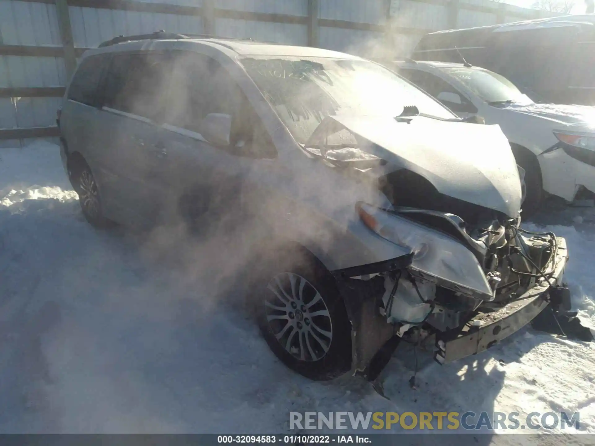 1 Photograph of a damaged car 5TDYZ3DC7KS997917 TOYOTA SIENNA 2019