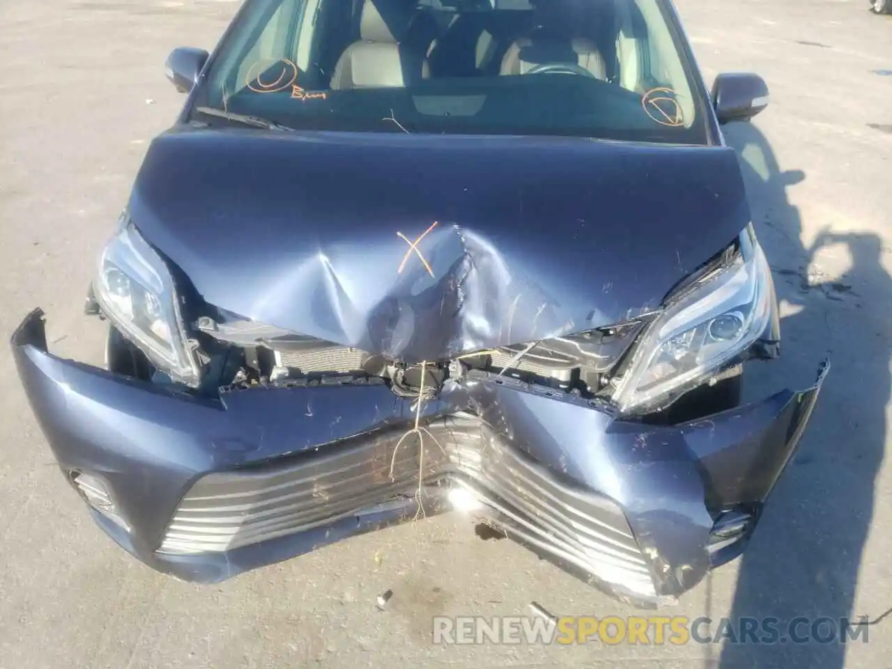 7 Photograph of a damaged car 5TDYZ3DC8KS001136 TOYOTA SIENNA 2019