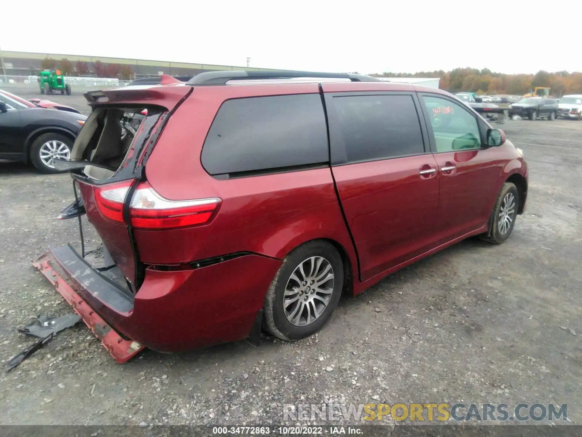 4 Фотография поврежденного автомобиля 5TDYZ3DC8KS016963 TOYOTA SIENNA 2019