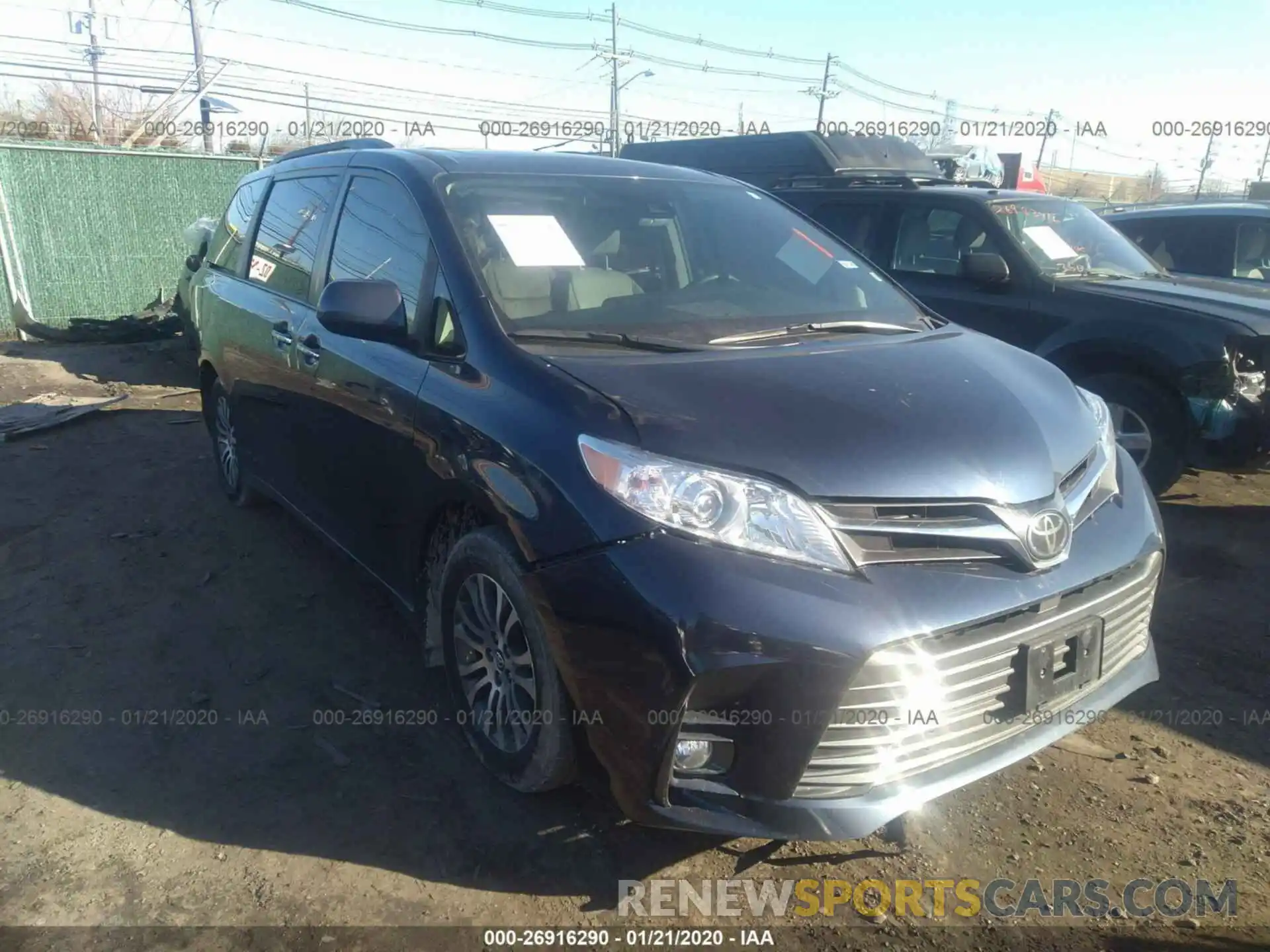 1 Фотография поврежденного автомобиля 5TDYZ3DC8KS967793 TOYOTA SIENNA 2019