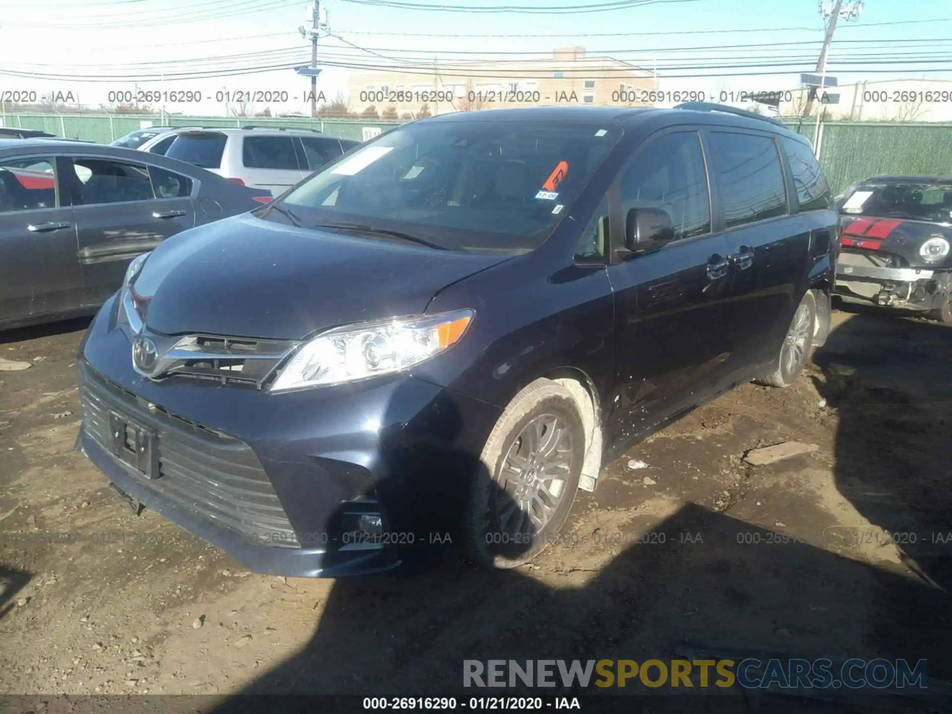 2 Photograph of a damaged car 5TDYZ3DC8KS967793 TOYOTA SIENNA 2019