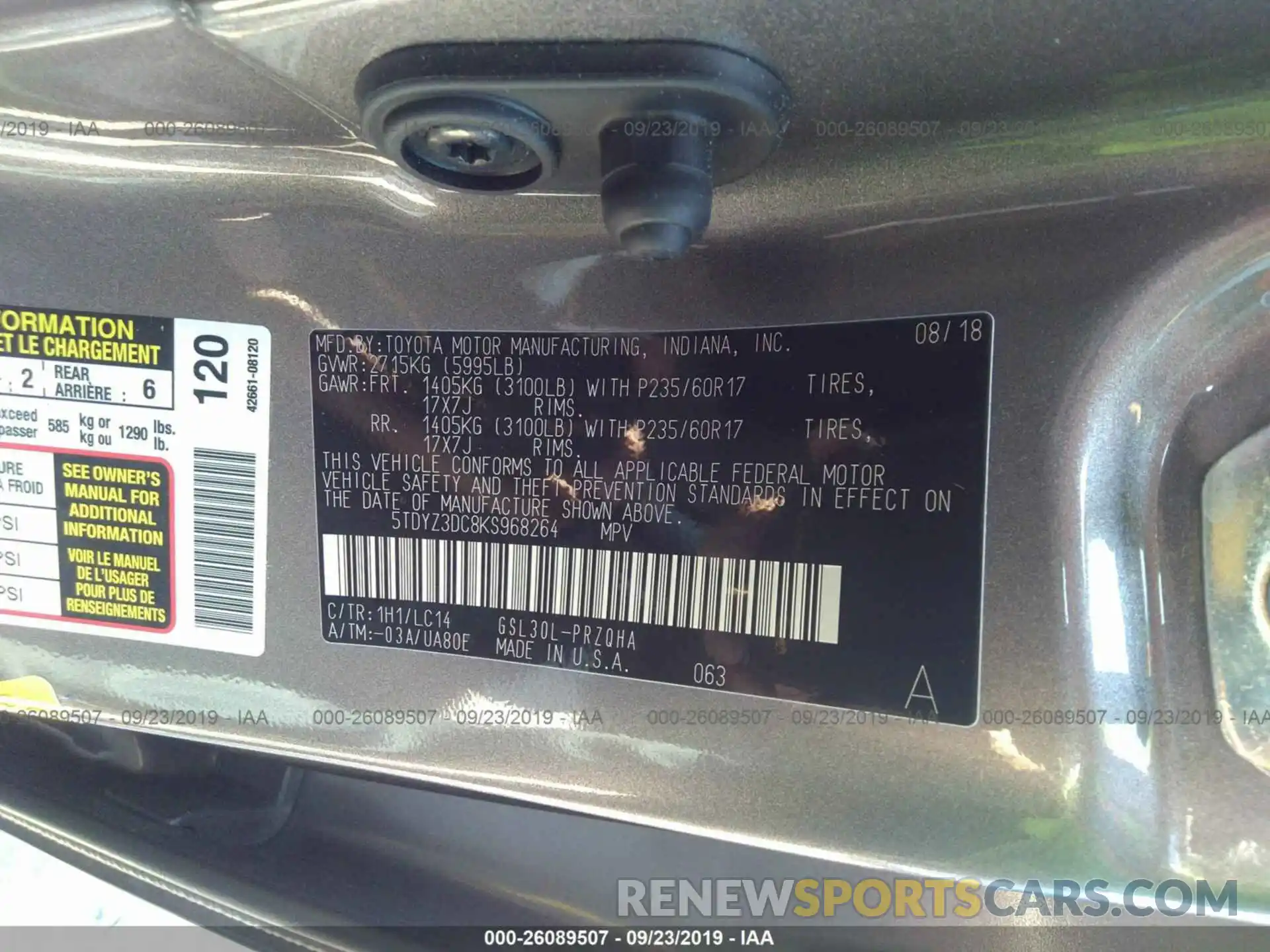 9 Photograph of a damaged car 5TDYZ3DC8KS968264 TOYOTA SIENNA 2019