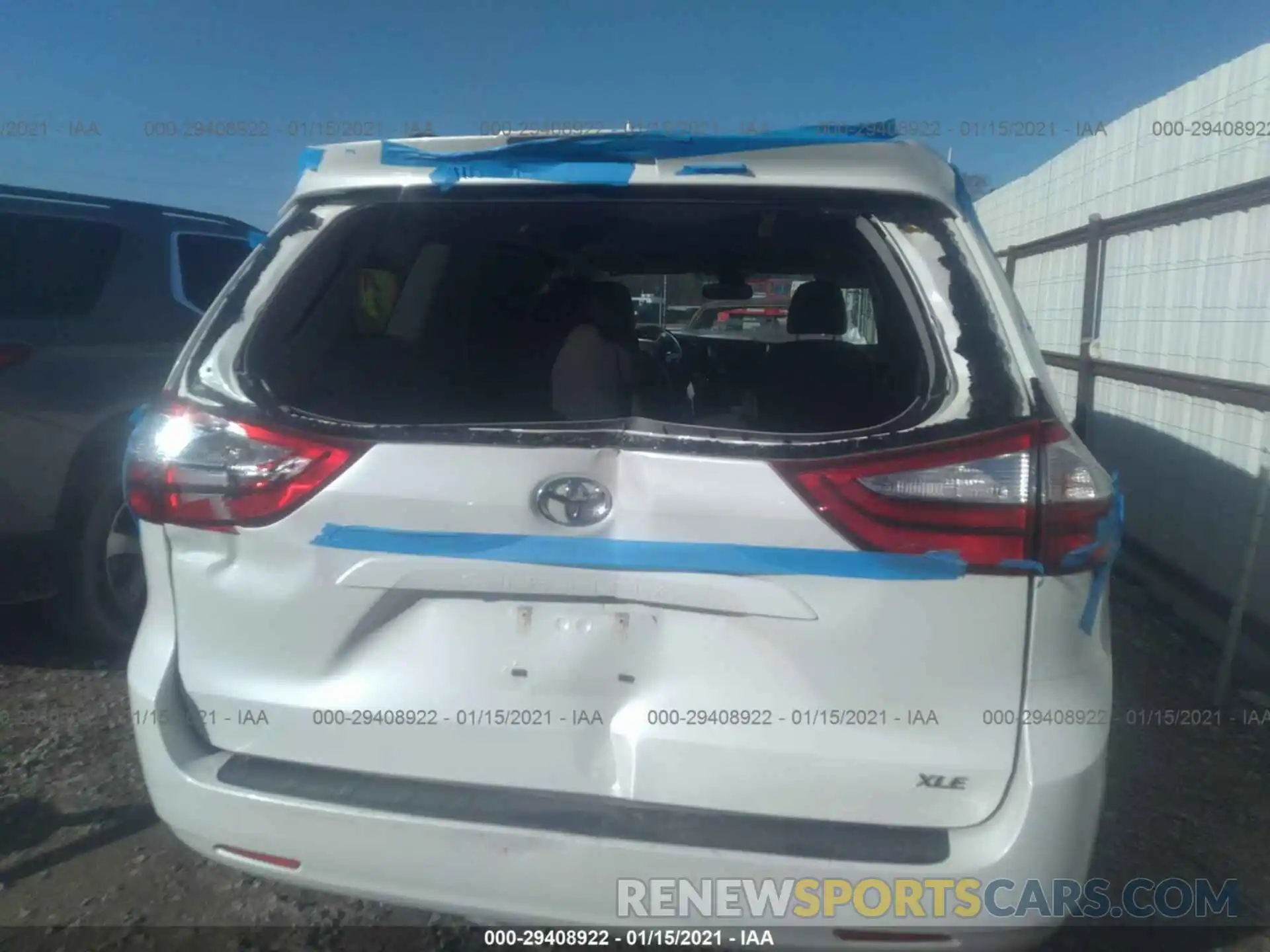 6 Photograph of a damaged car 5TDYZ3DC8KS978423 TOYOTA SIENNA 2019