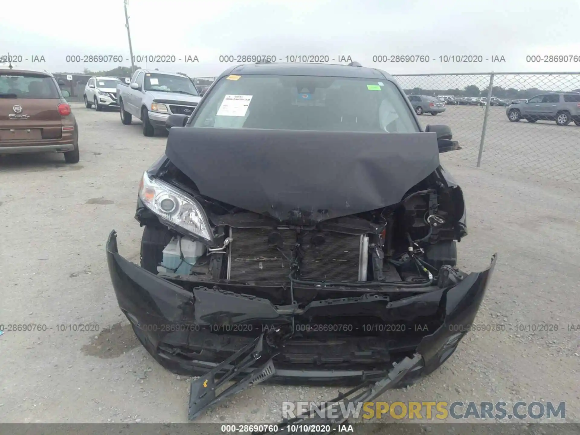 6 Photograph of a damaged car 5TDYZ3DC8KS979832 TOYOTA SIENNA 2019