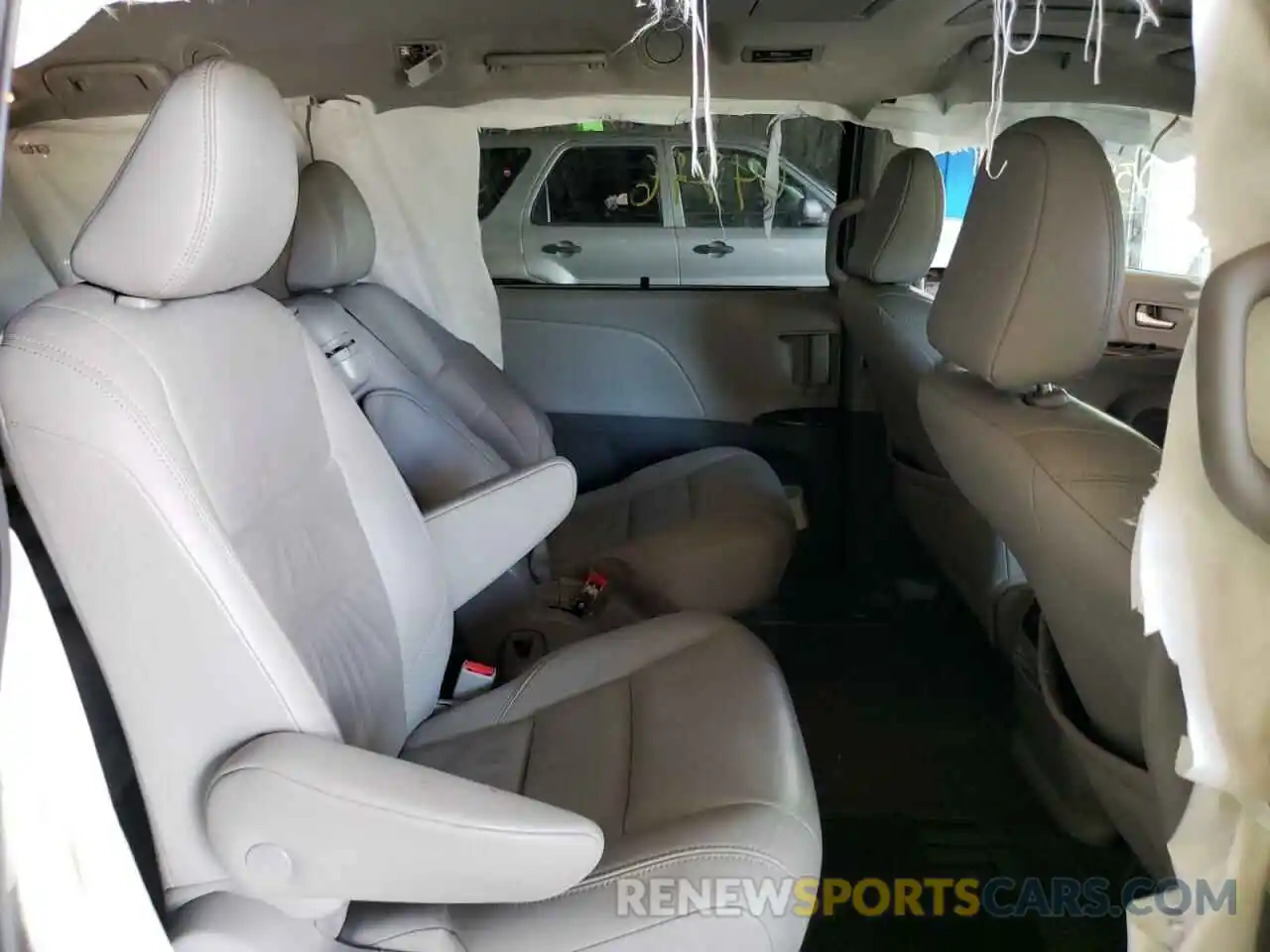 6 Фотография поврежденного автомобиля 5TDYZ3DC8KS987025 TOYOTA SIENNA 2019