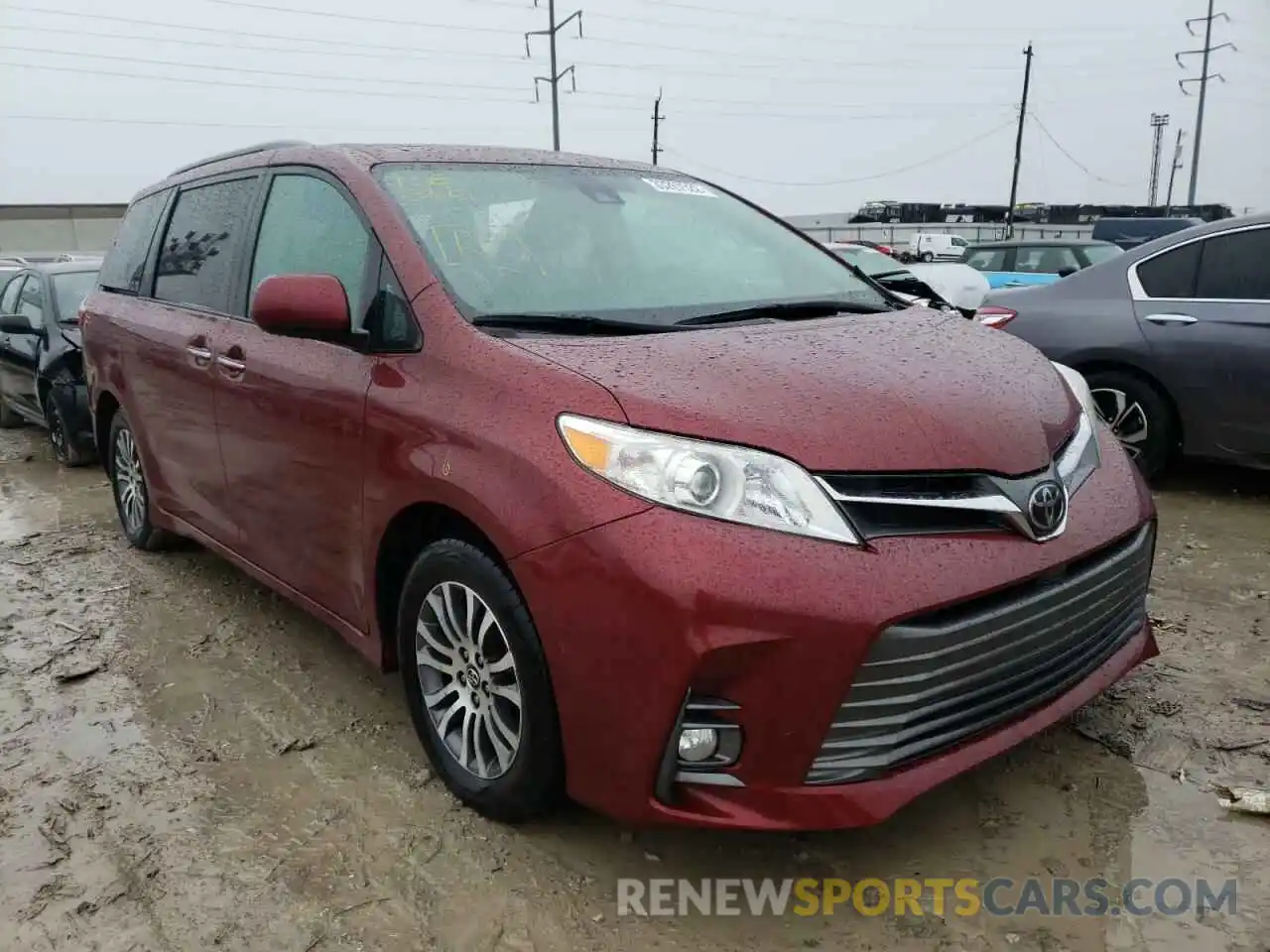 1 Photograph of a damaged car 5TDYZ3DC8KS991575 TOYOTA SIENNA 2019