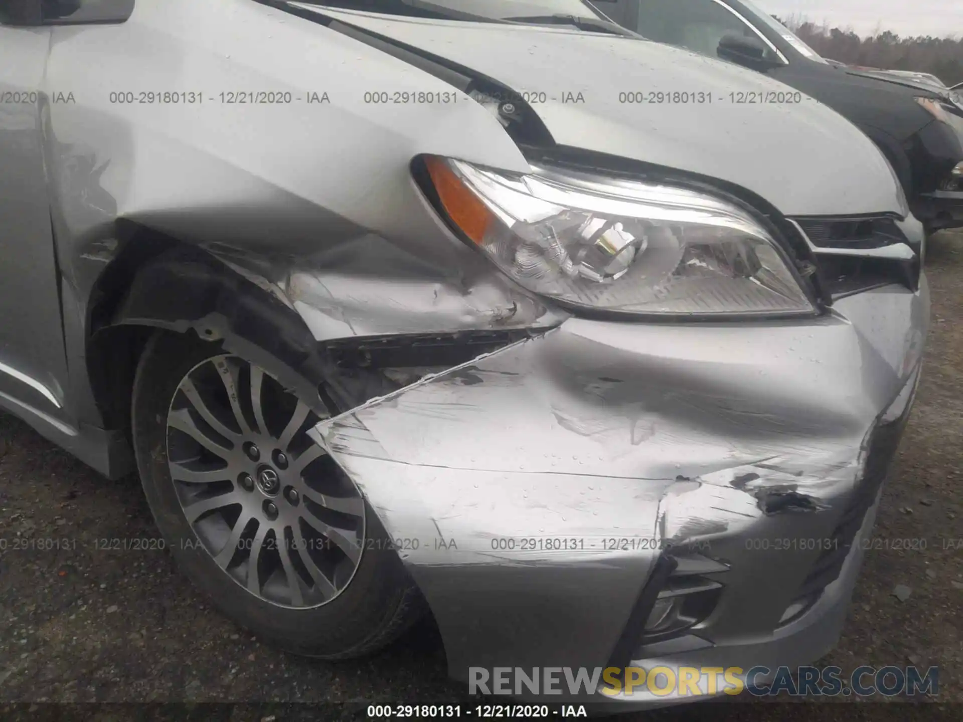 6 Photograph of a damaged car 5TDYZ3DC8KS994296 TOYOTA SIENNA 2019