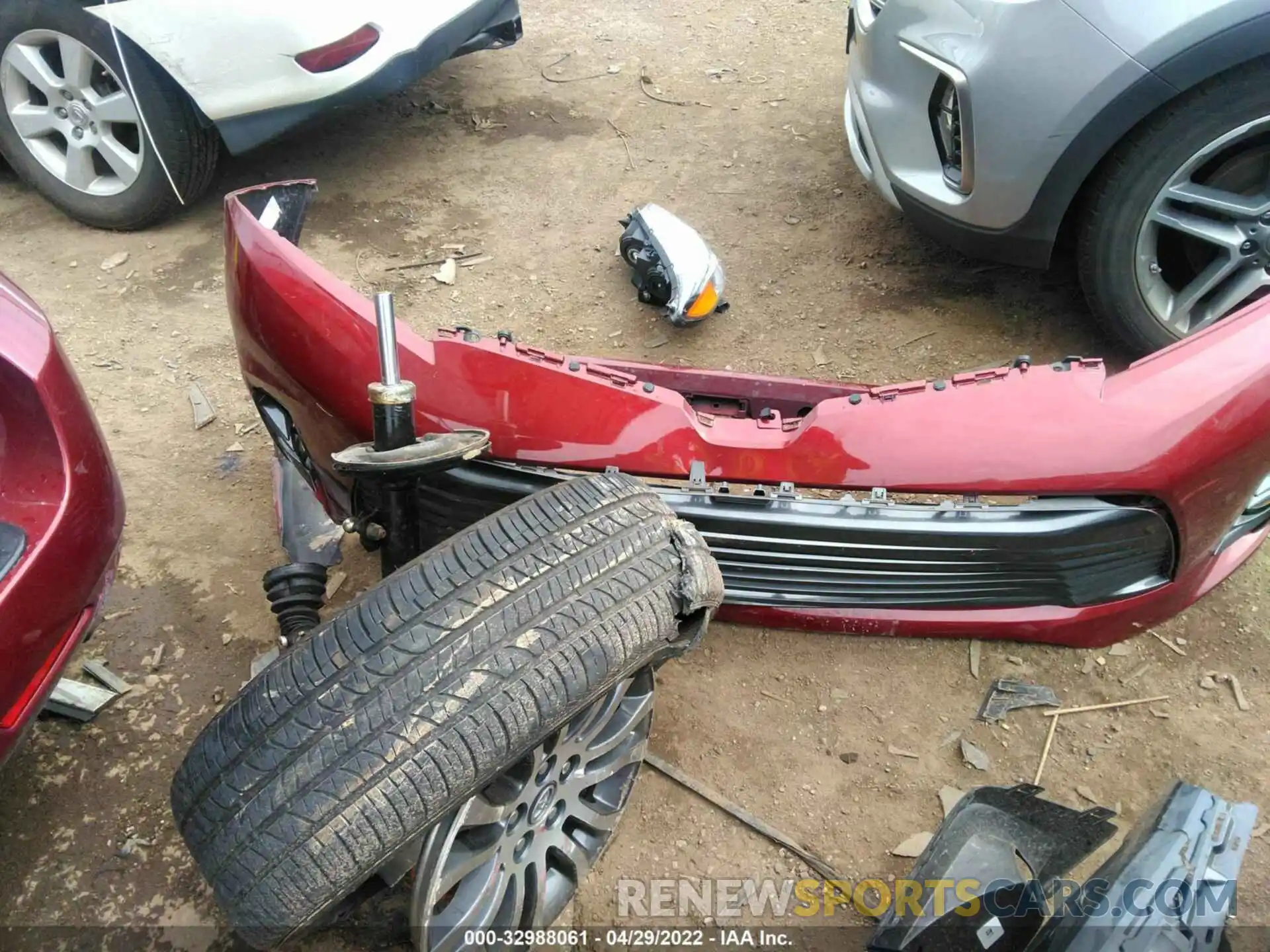 12 Photograph of a damaged car 5TDYZ3DC9KS001291 TOYOTA SIENNA 2019