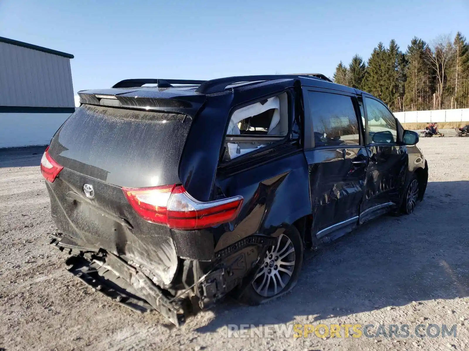 4 Фотография поврежденного автомобиля 5TDYZ3DC9KS001680 TOYOTA SIENNA 2019