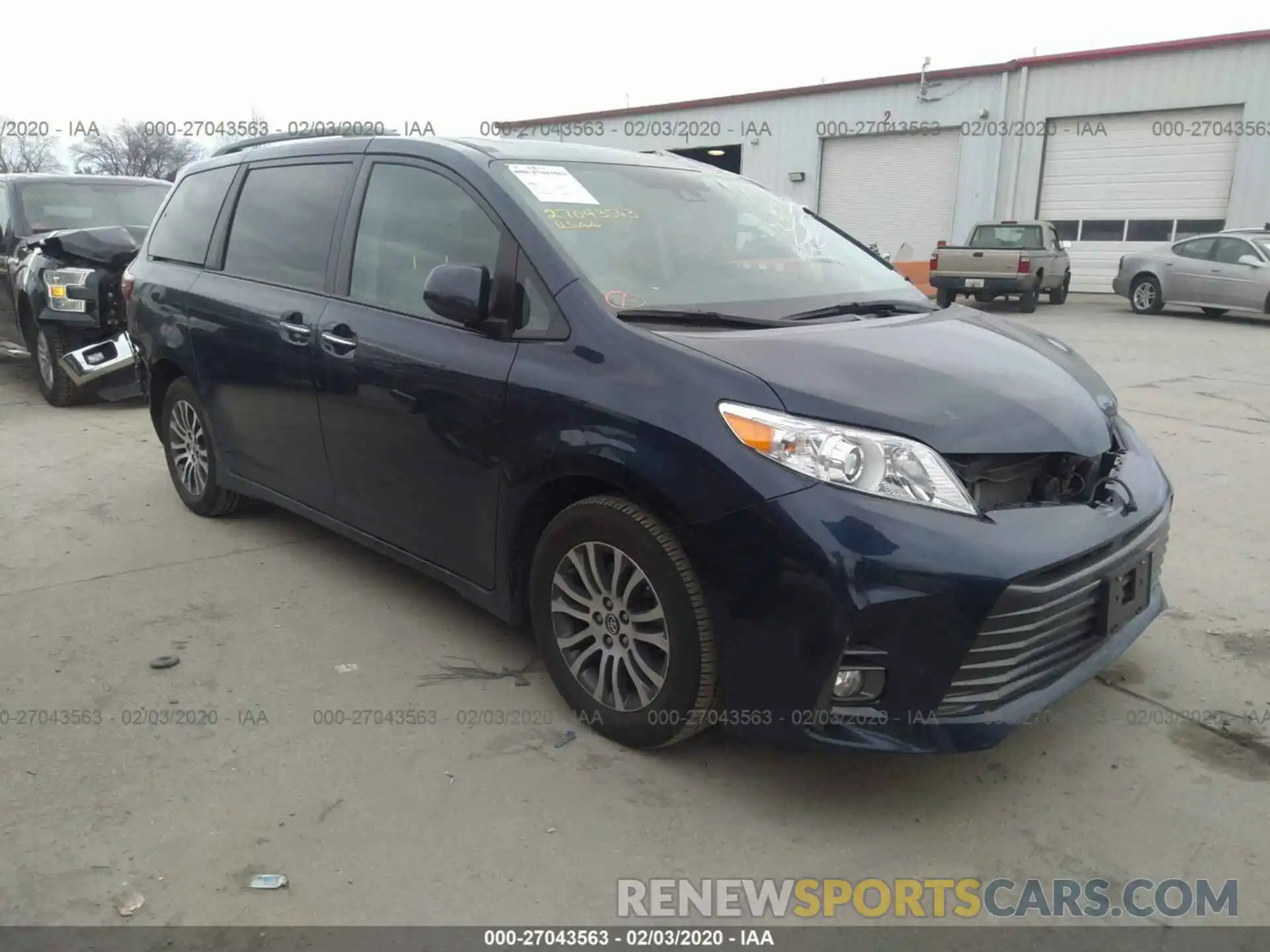 1 Фотография поврежденного автомобиля 5TDYZ3DC9KS014767 TOYOTA SIENNA 2019