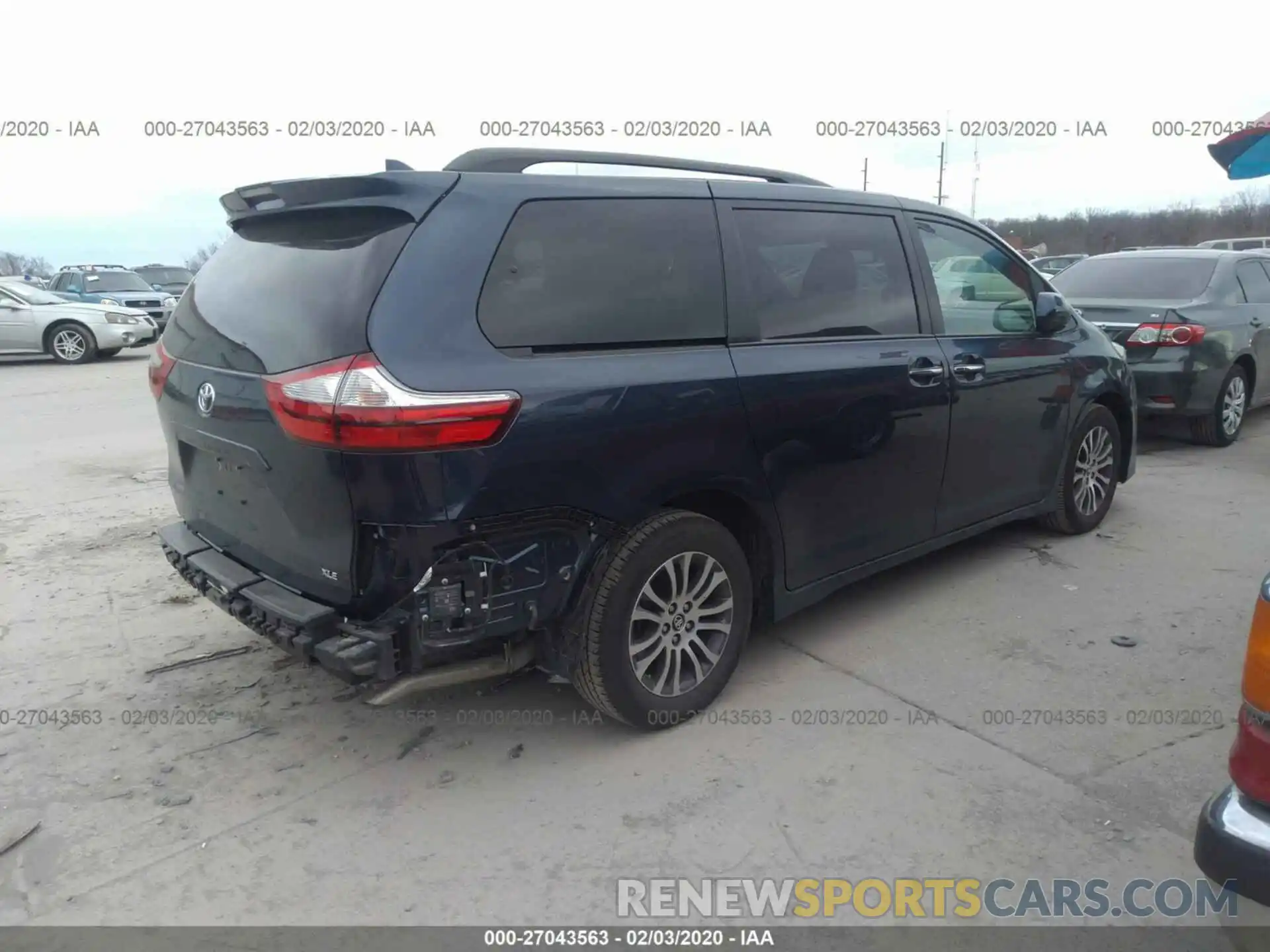 4 Фотография поврежденного автомобиля 5TDYZ3DC9KS014767 TOYOTA SIENNA 2019