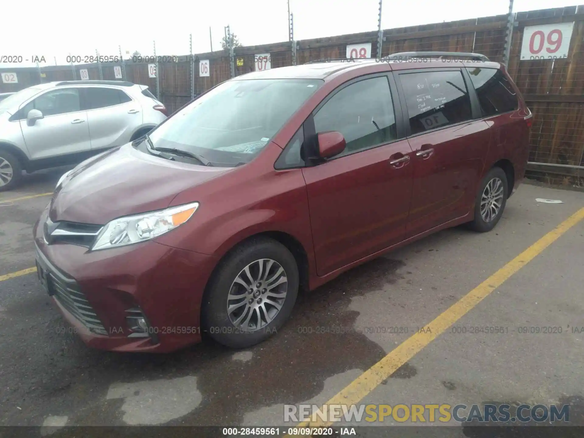 2 Фотография поврежденного автомобиля 5TDYZ3DC9KS017376 TOYOTA SIENNA 2019