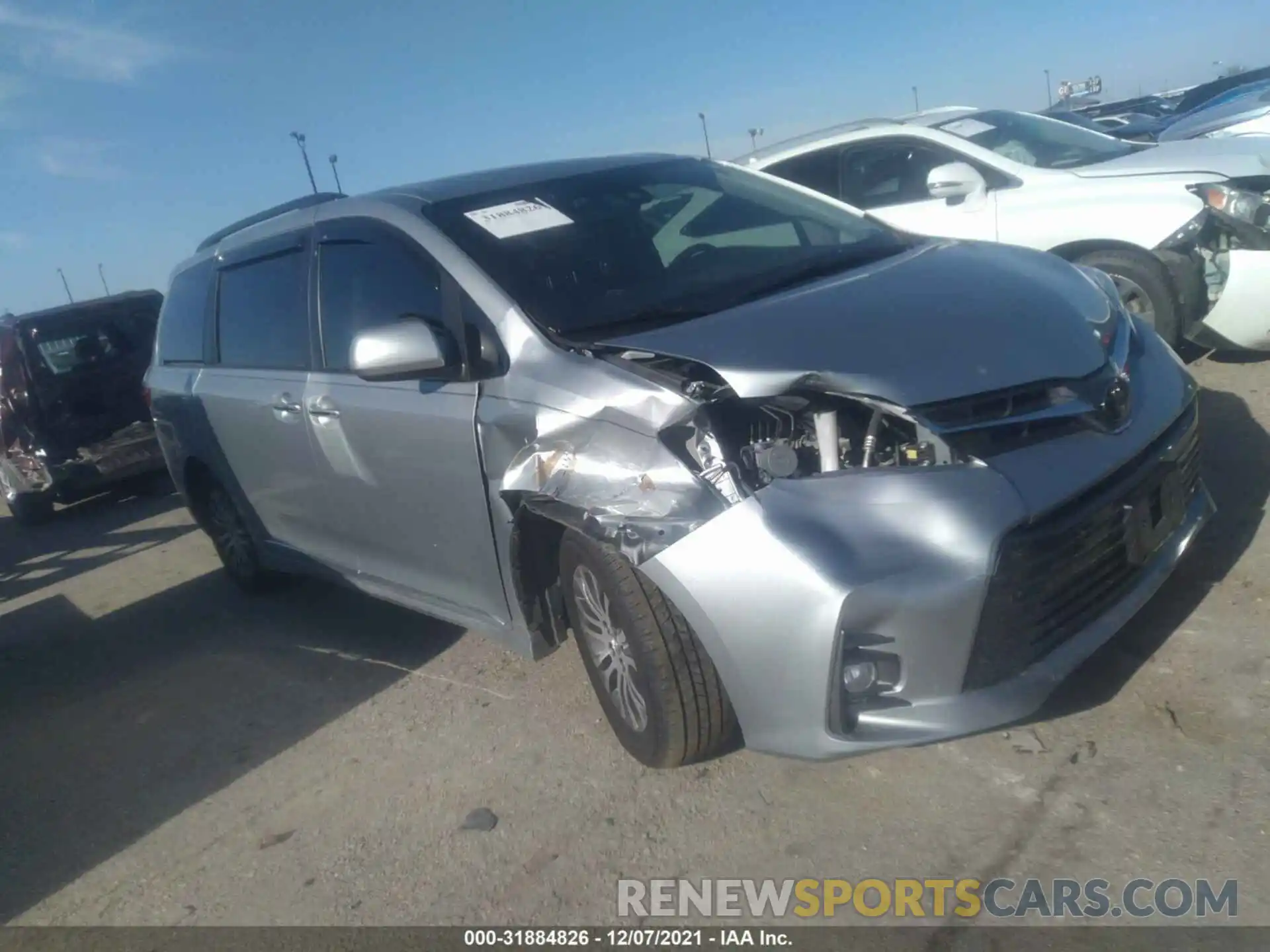 1 Photograph of a damaged car 5TDYZ3DC9KS966104 TOYOTA SIENNA 2019