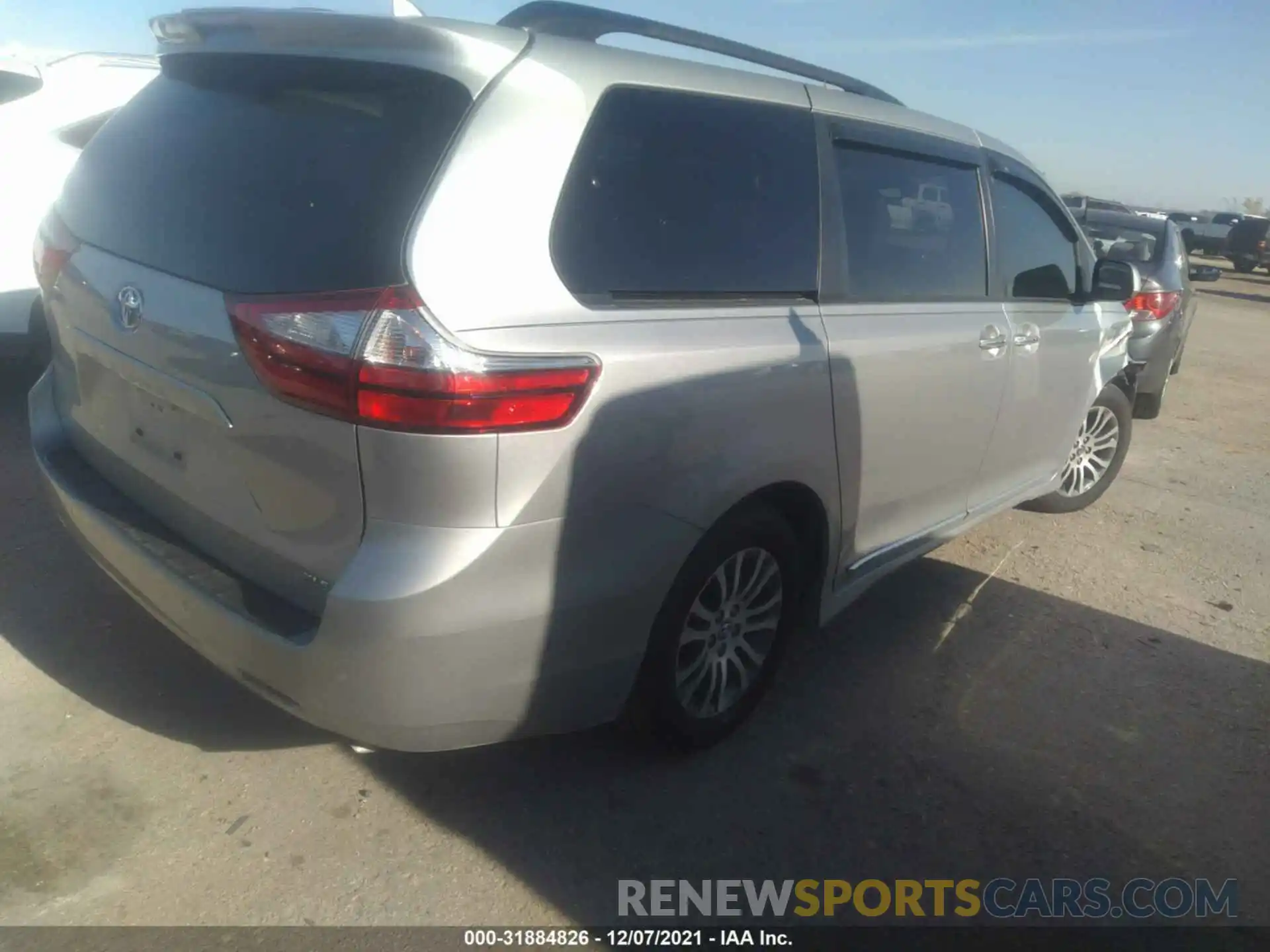 4 Фотография поврежденного автомобиля 5TDYZ3DC9KS966104 TOYOTA SIENNA 2019