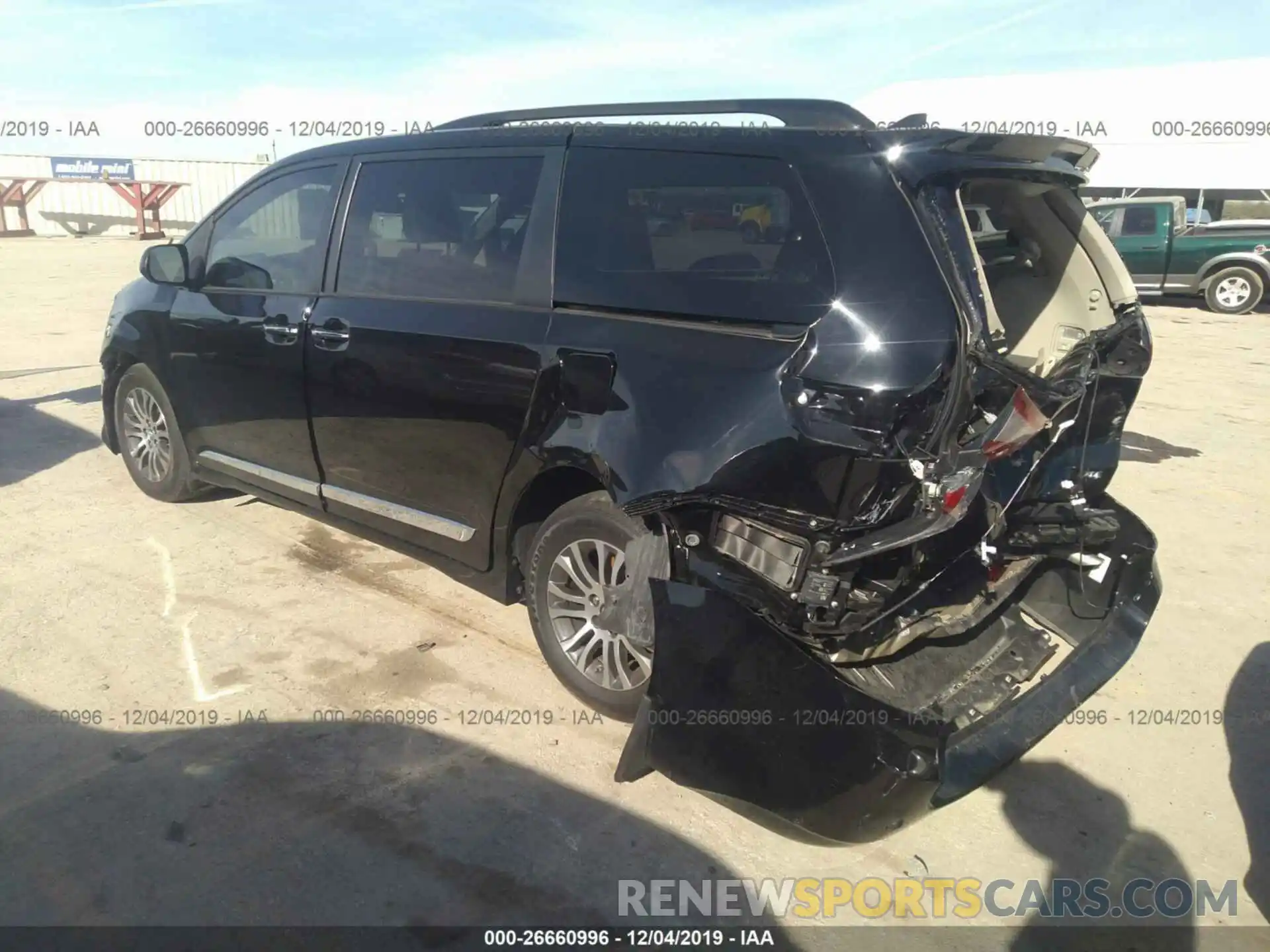 3 Photograph of a damaged car 5TDYZ3DC9KS968628 TOYOTA SIENNA 2019