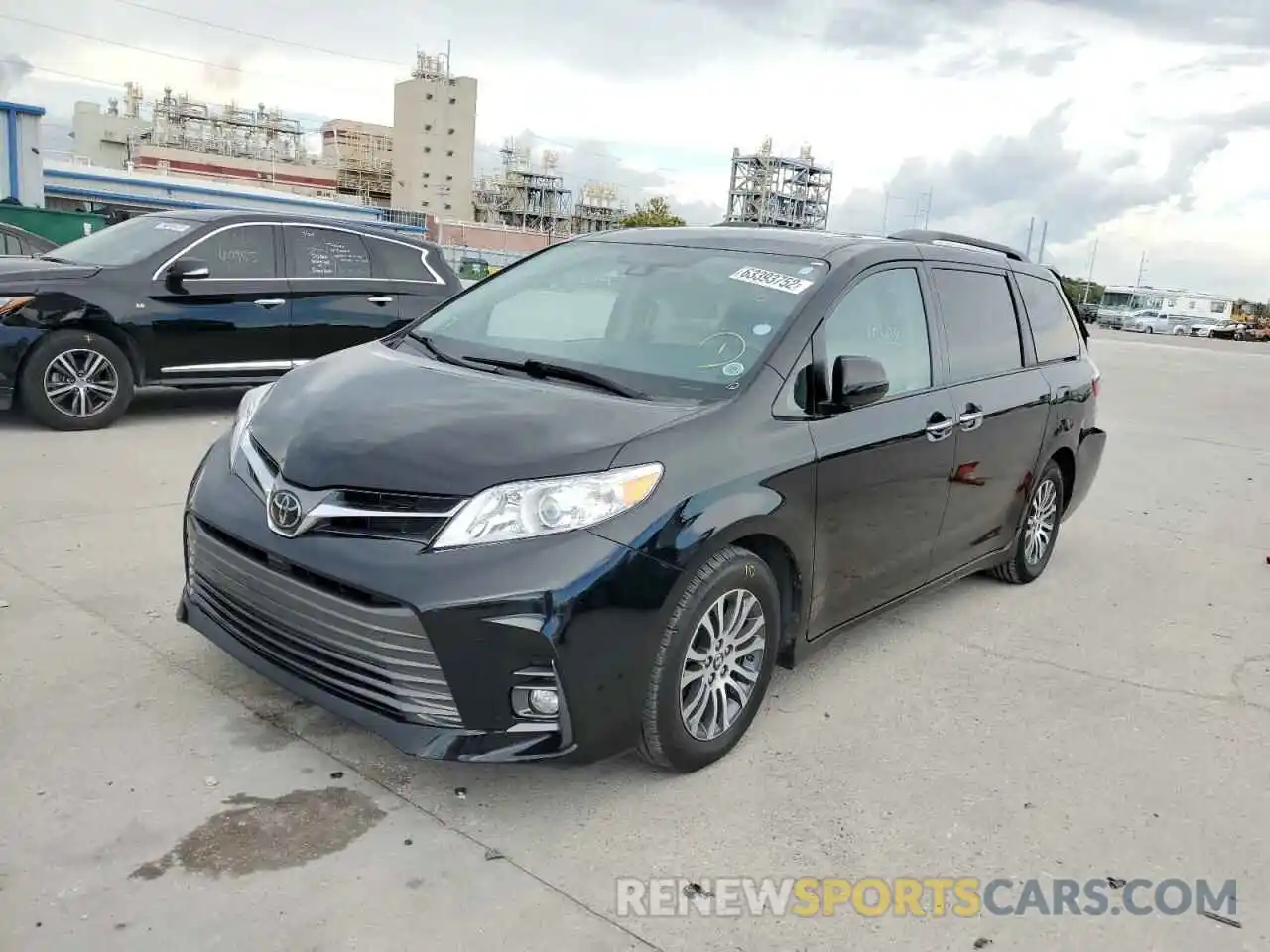 2 Фотография поврежденного автомобиля 5TDYZ3DC9KS971643 TOYOTA SIENNA 2019