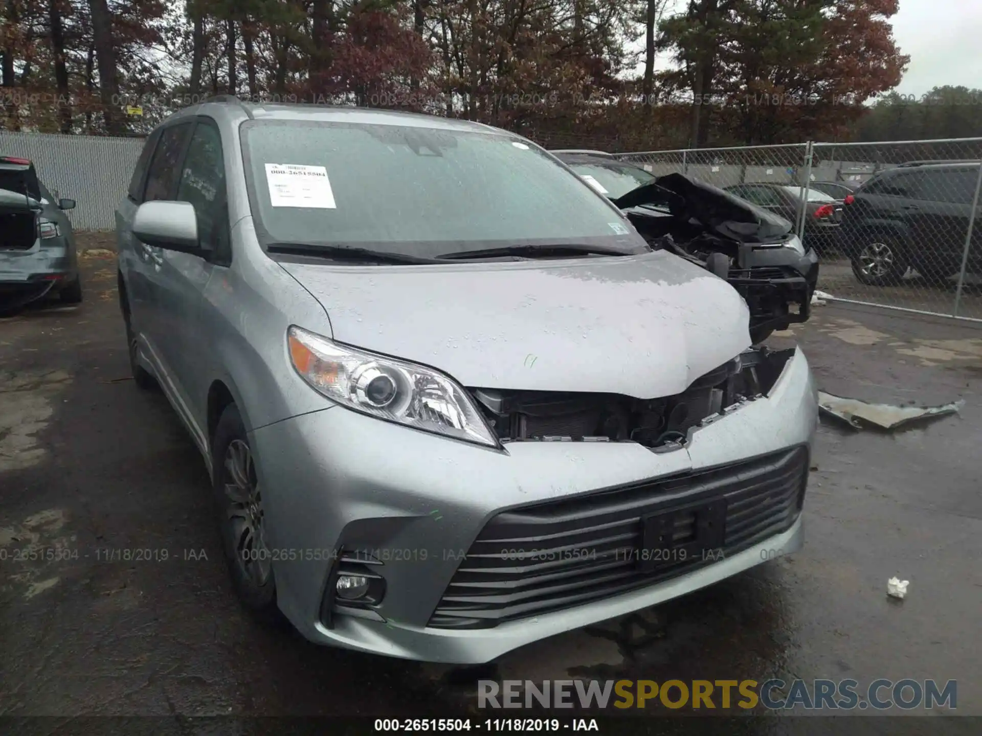 1 Фотография поврежденного автомобиля 5TDYZ3DC9KS972937 TOYOTA SIENNA 2019