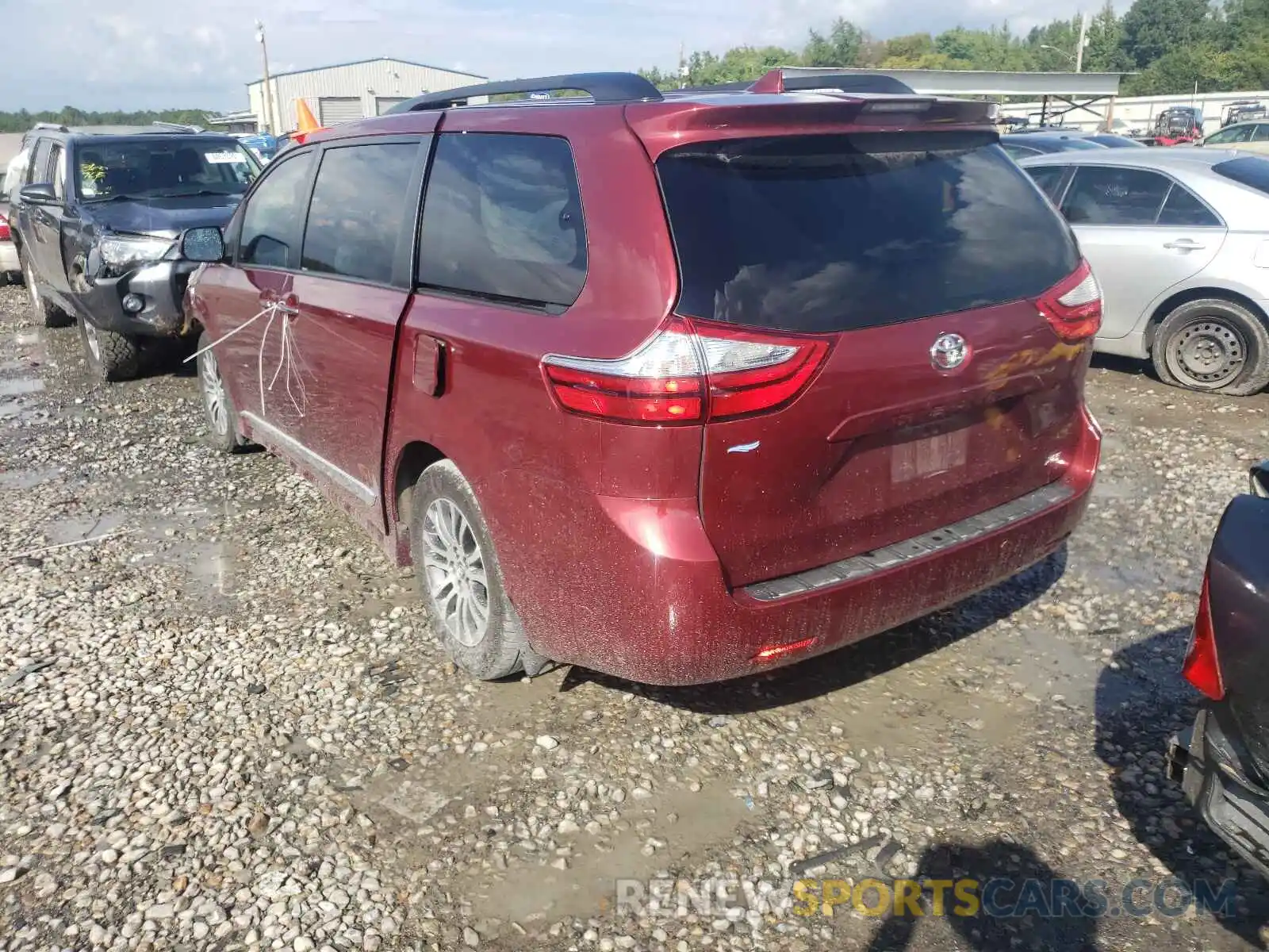 3 Фотография поврежденного автомобиля 5TDYZ3DC9KS973652 TOYOTA SIENNA 2019