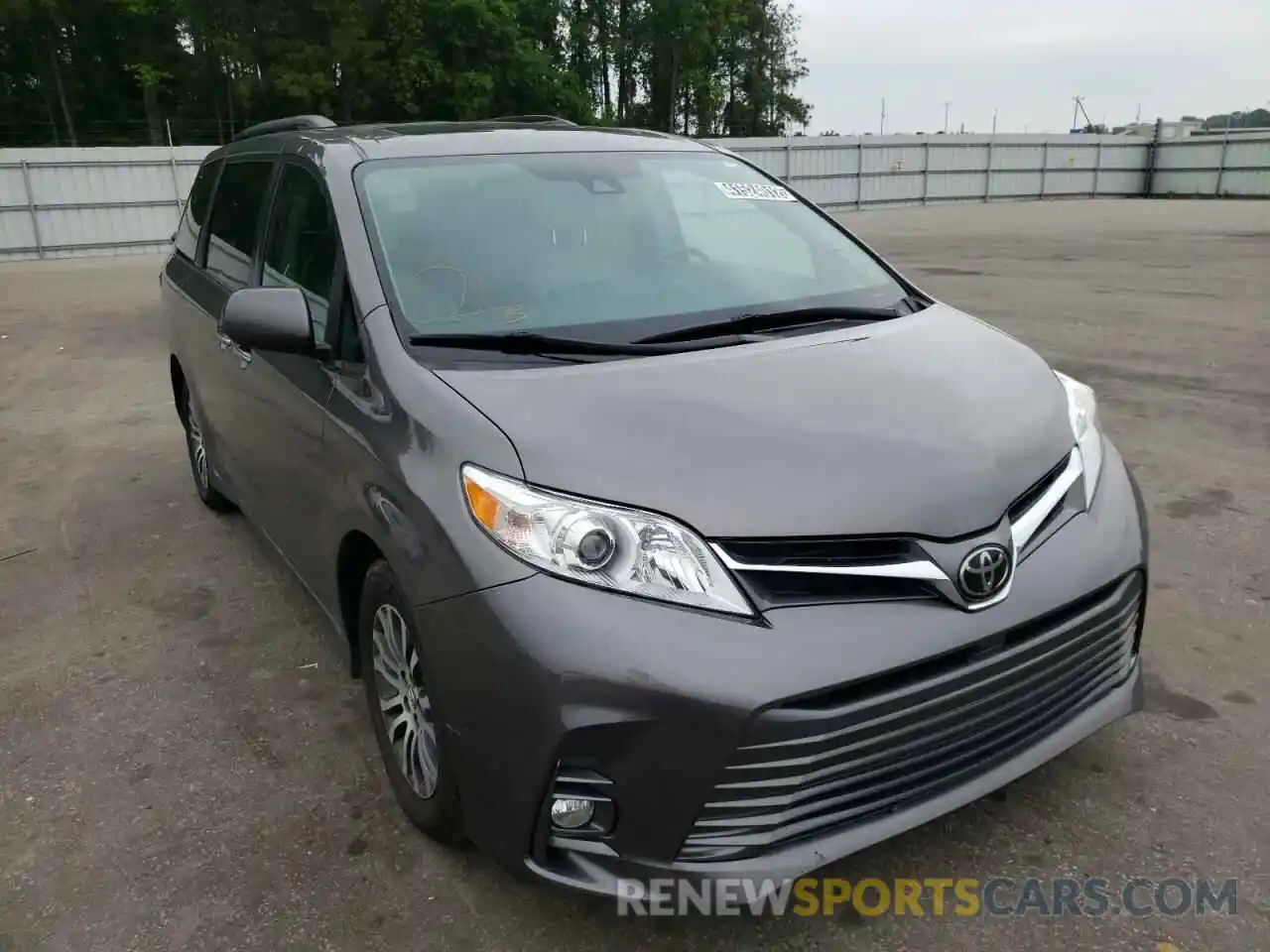 1 Photograph of a damaged car 5TDYZ3DC9KS978365 TOYOTA SIENNA 2019