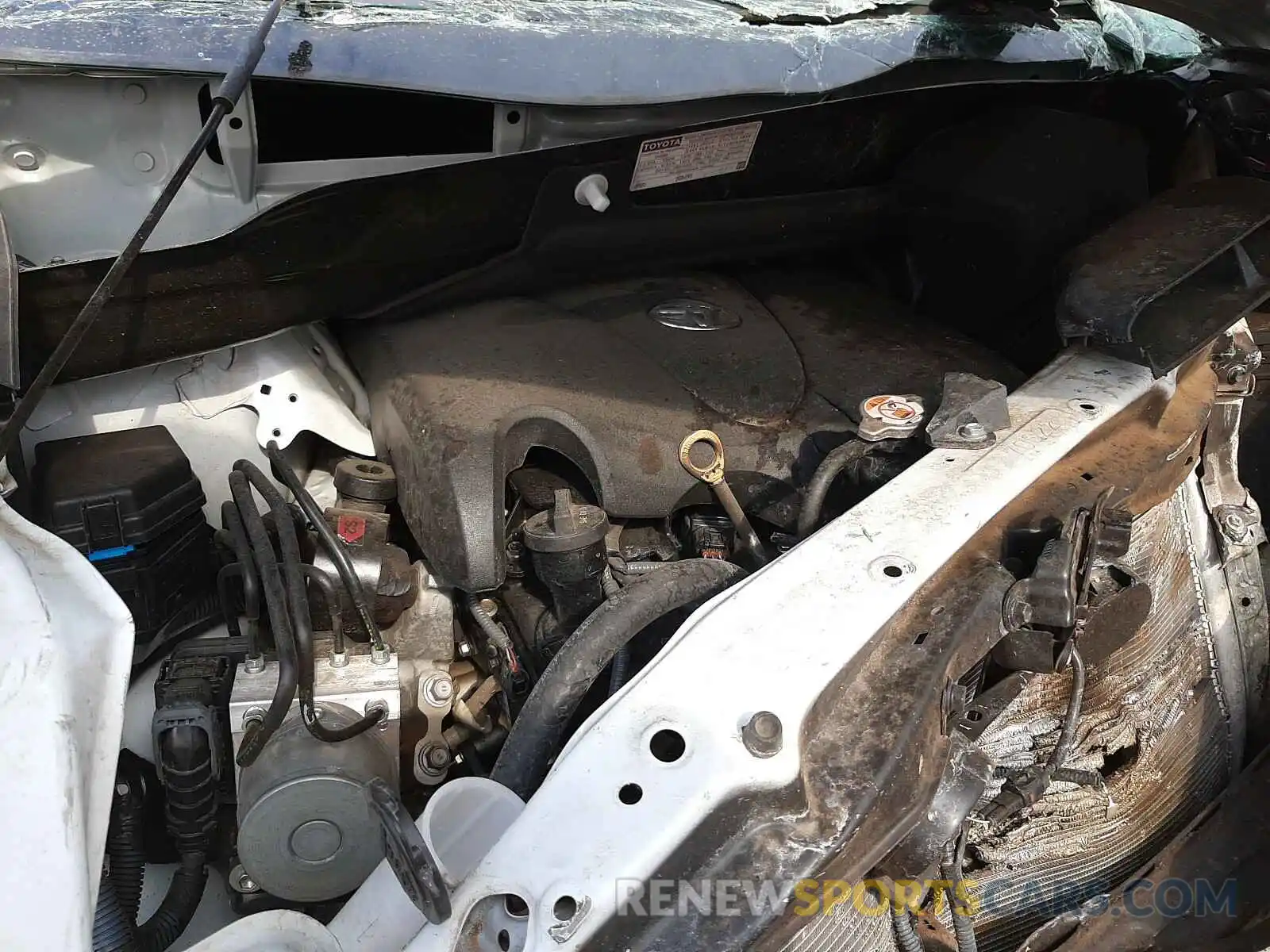 7 Photograph of a damaged car 5TDYZ3DC9KS982786 TOYOTA SIENNA 2019