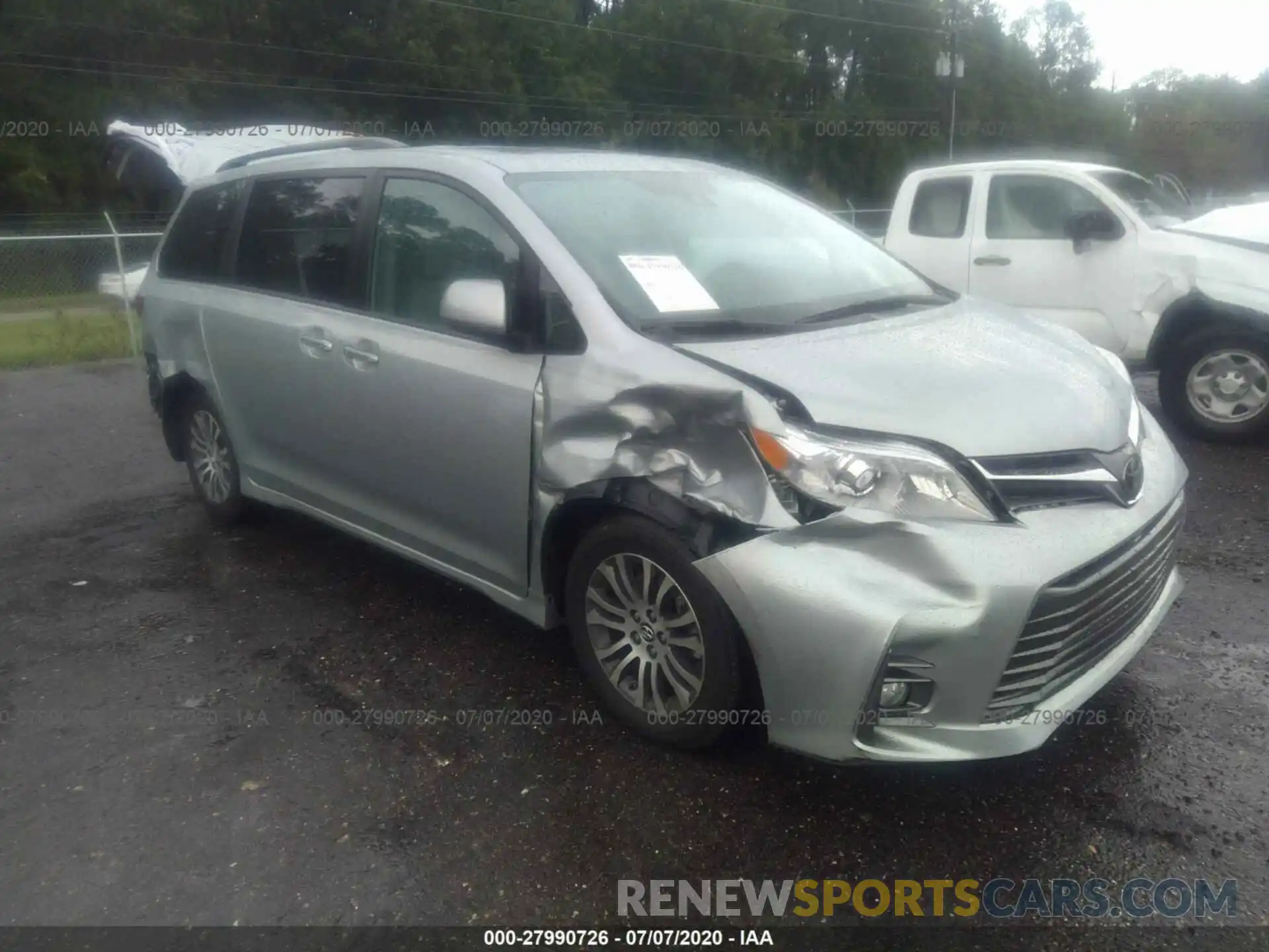 1 Photograph of a damaged car 5TDYZ3DC9KS982951 TOYOTA SIENNA 2019