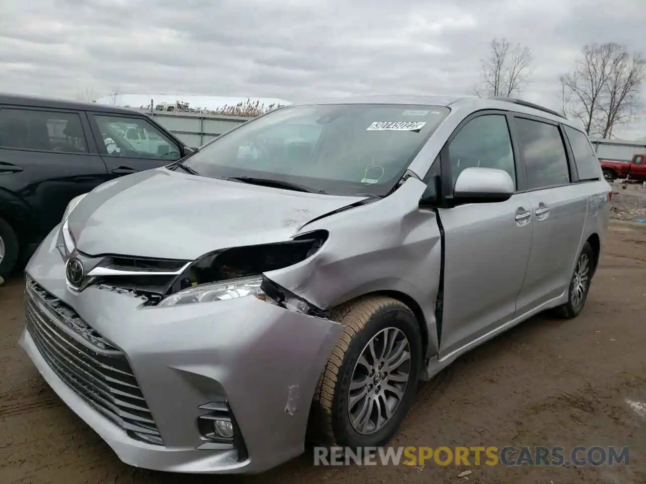 2 Фотография поврежденного автомобиля 5TDYZ3DC9KS984926 TOYOTA SIENNA 2019