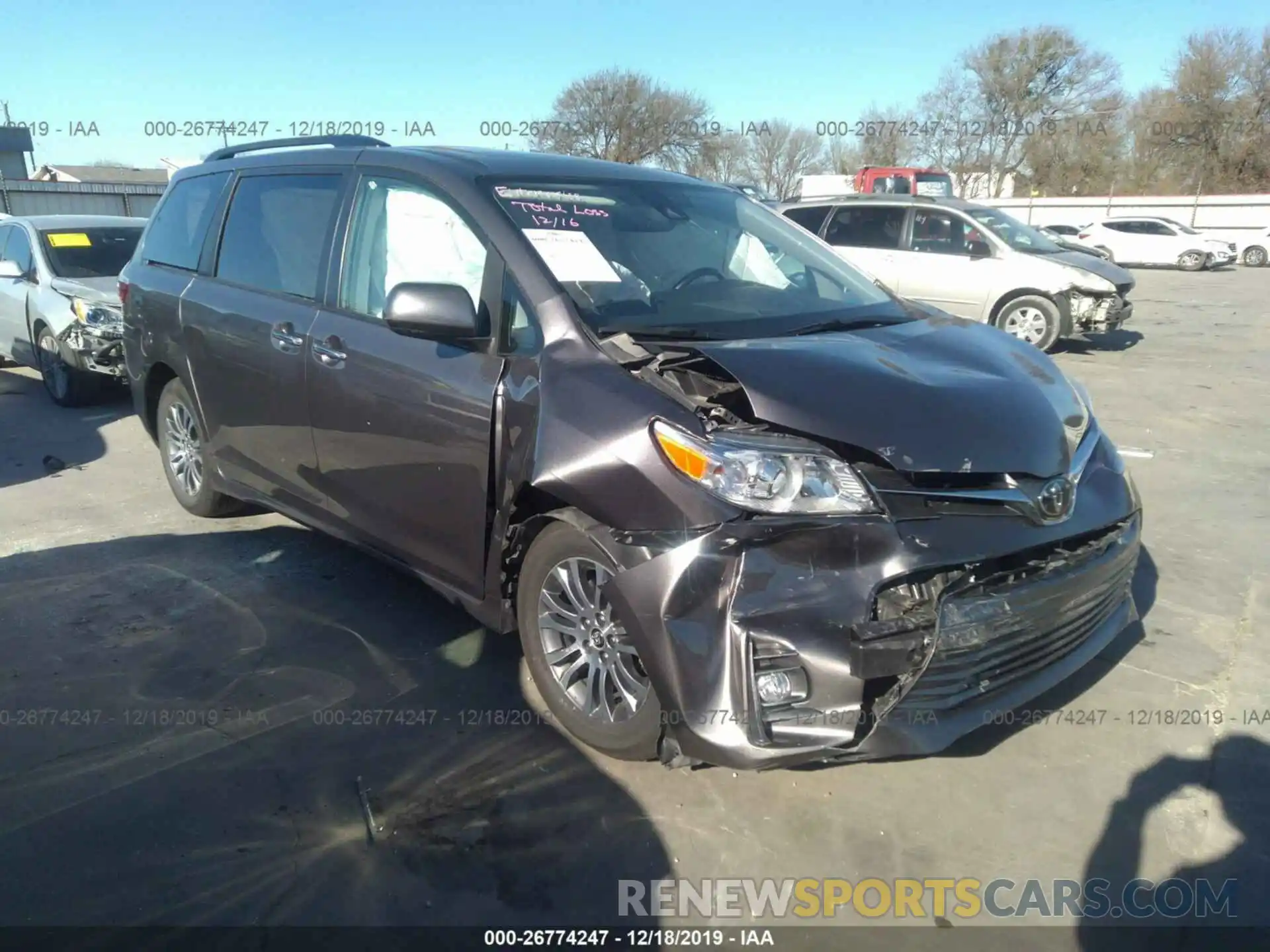 1 Photograph of a damaged car 5TDYZ3DC9KS997224 TOYOTA SIENNA 2019