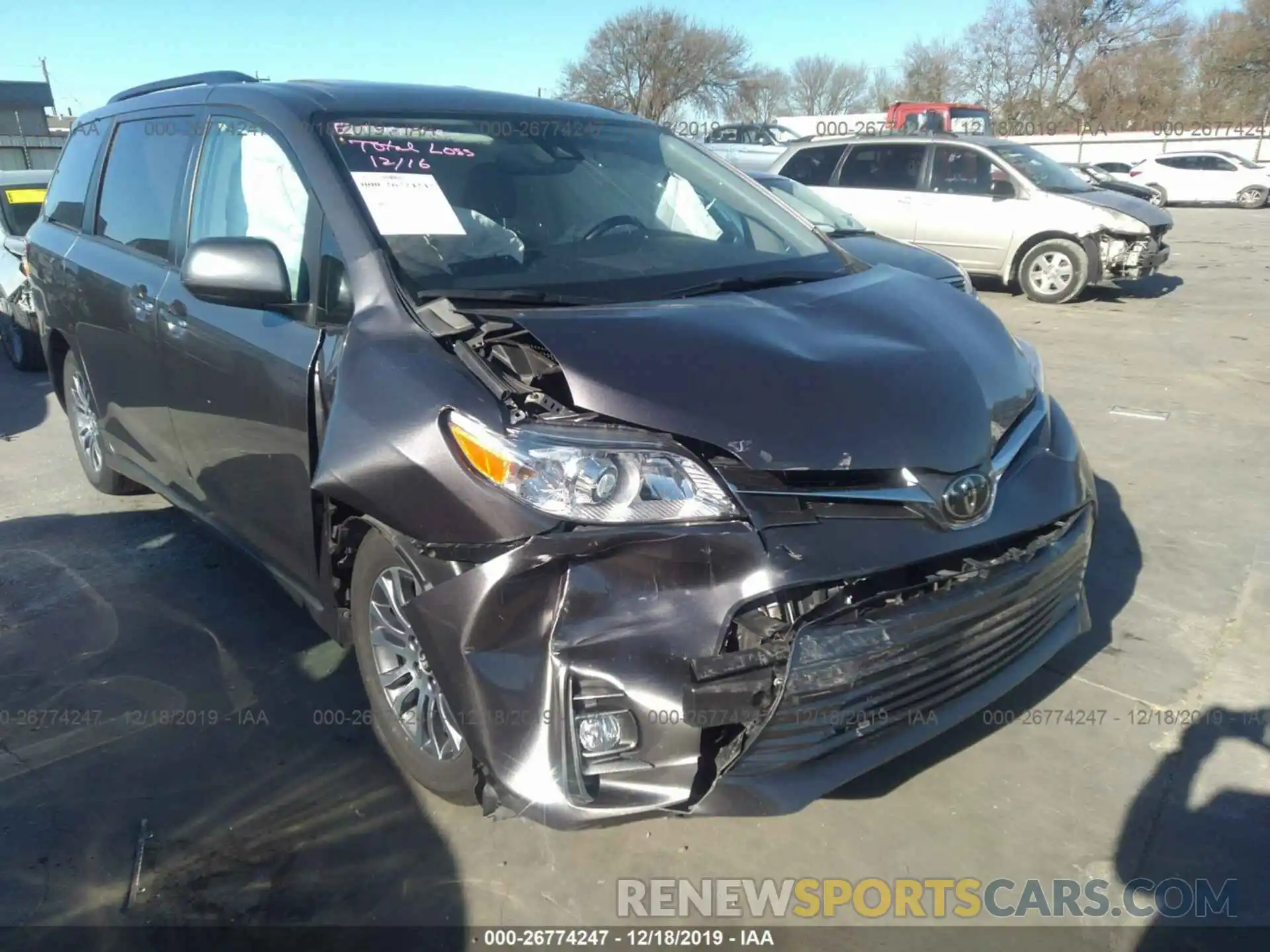 6 Photograph of a damaged car 5TDYZ3DC9KS997224 TOYOTA SIENNA 2019