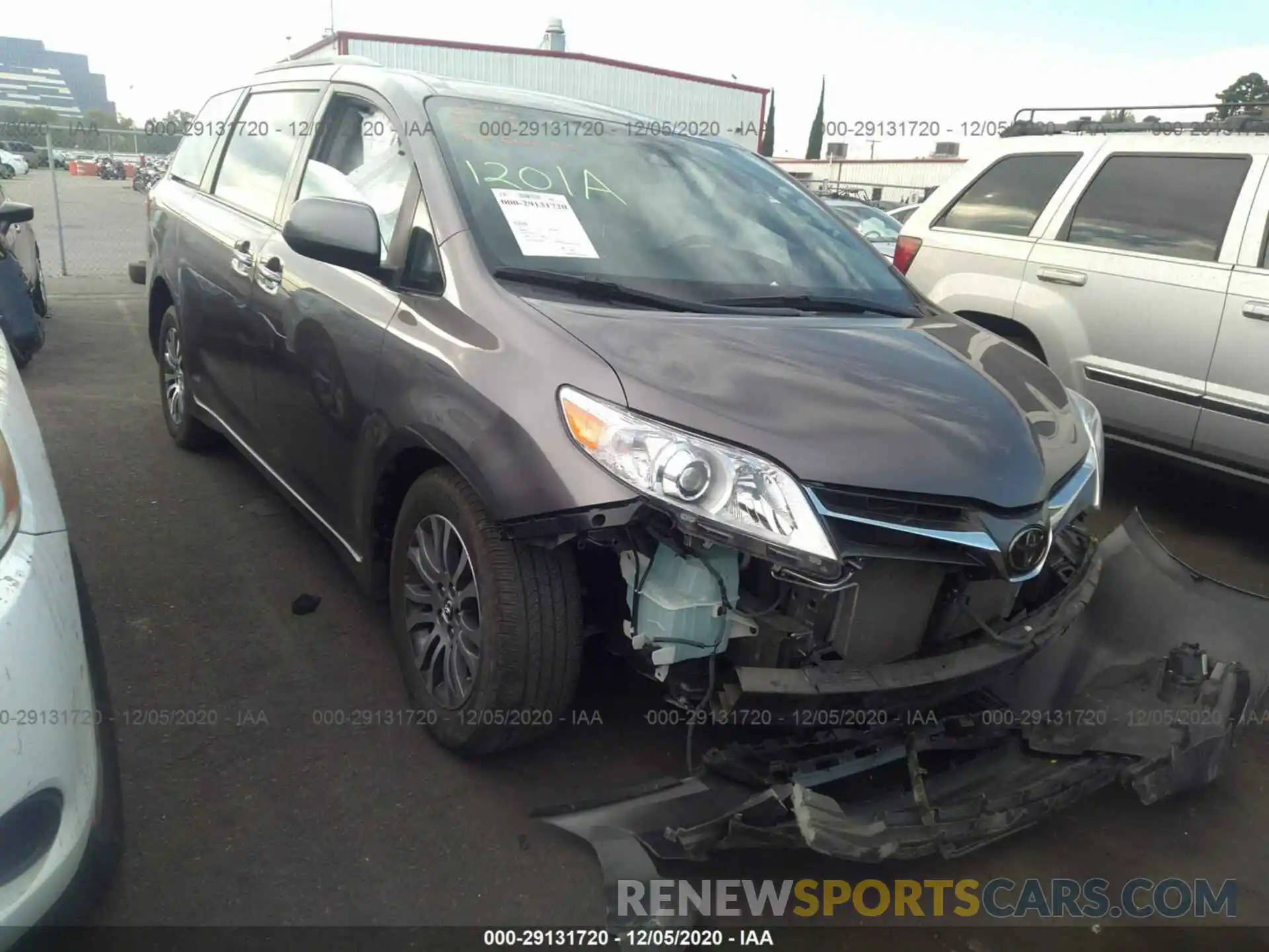 1 Photograph of a damaged car 5TDYZ3DC9KS999314 TOYOTA SIENNA 2019