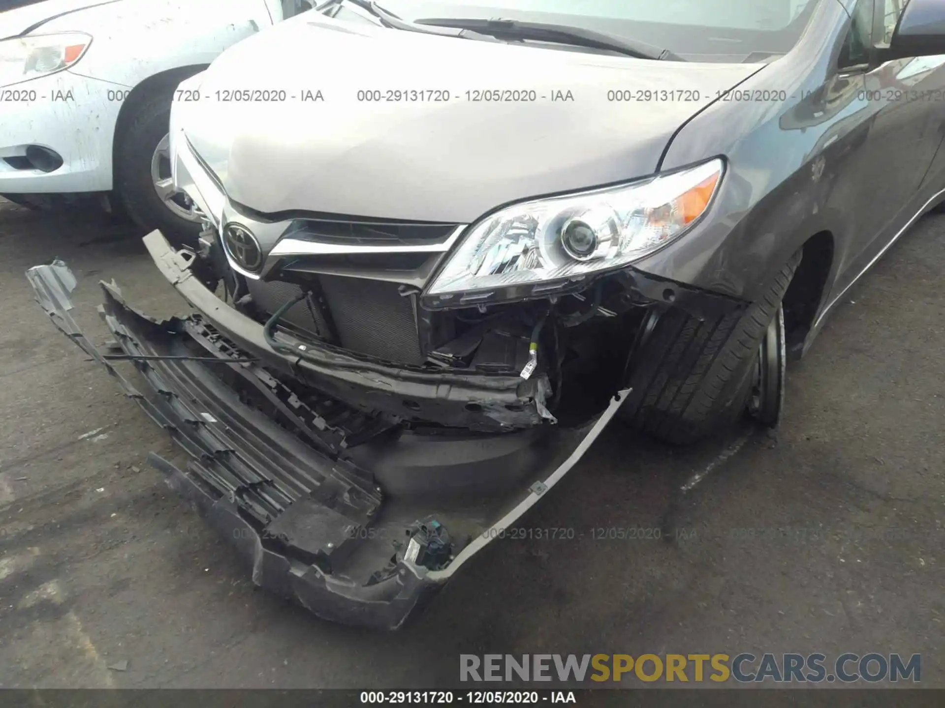 6 Photograph of a damaged car 5TDYZ3DC9KS999314 TOYOTA SIENNA 2019