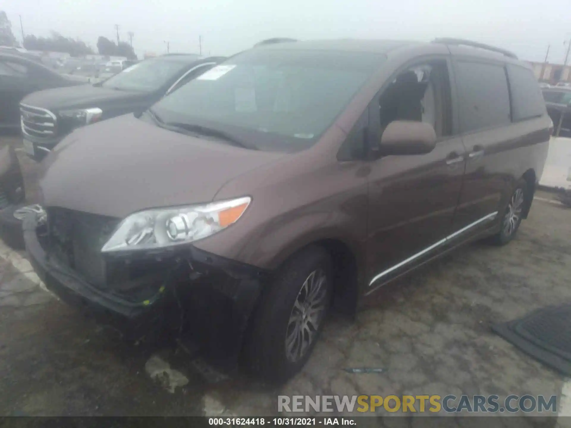 2 Photograph of a damaged car 5TDYZ3DCXKS001641 TOYOTA SIENNA 2019