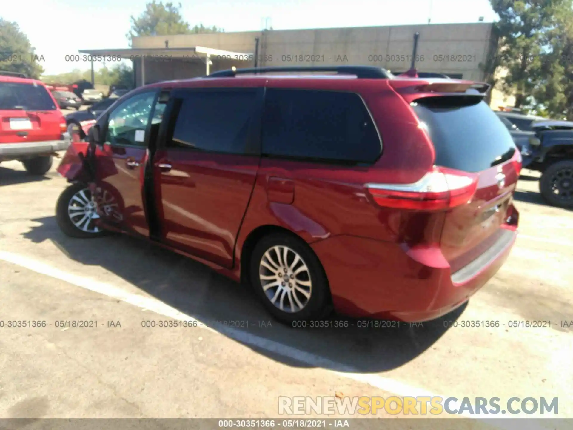 3 Фотография поврежденного автомобиля 5TDYZ3DCXKS013059 TOYOTA SIENNA 2019