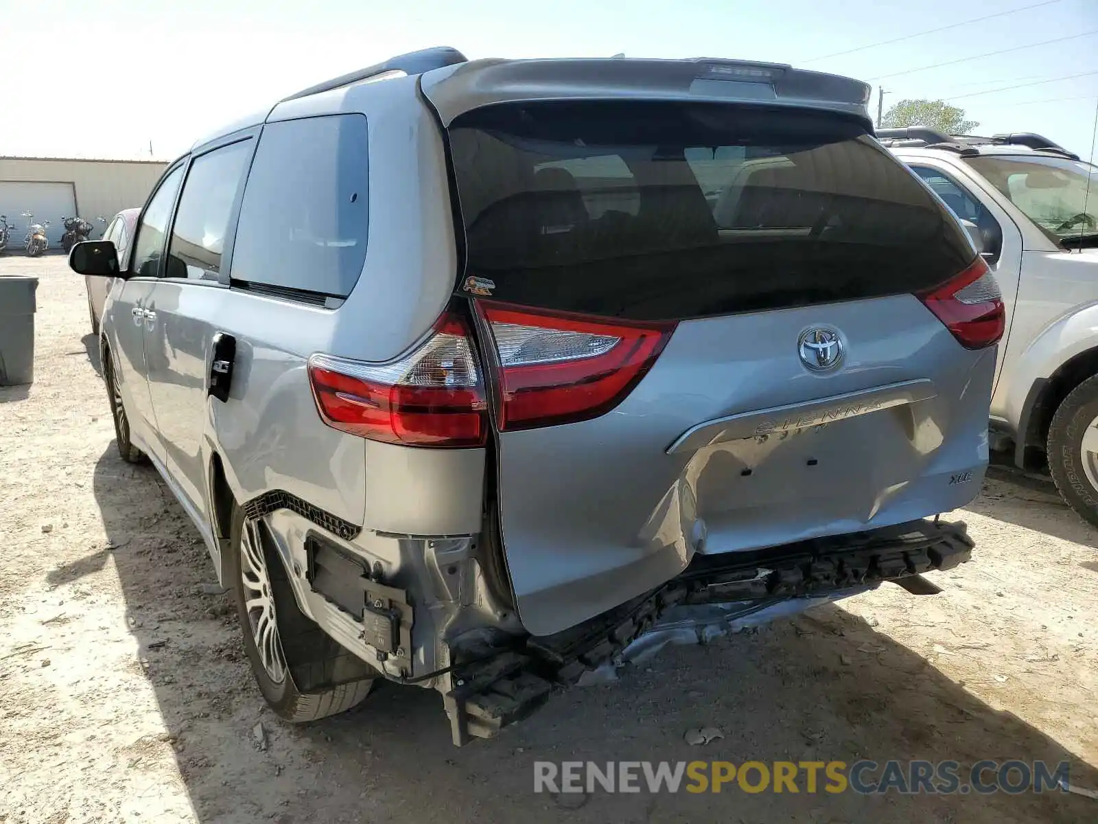 3 Фотография поврежденного автомобиля 5TDYZ3DCXKS014194 TOYOTA SIENNA 2019