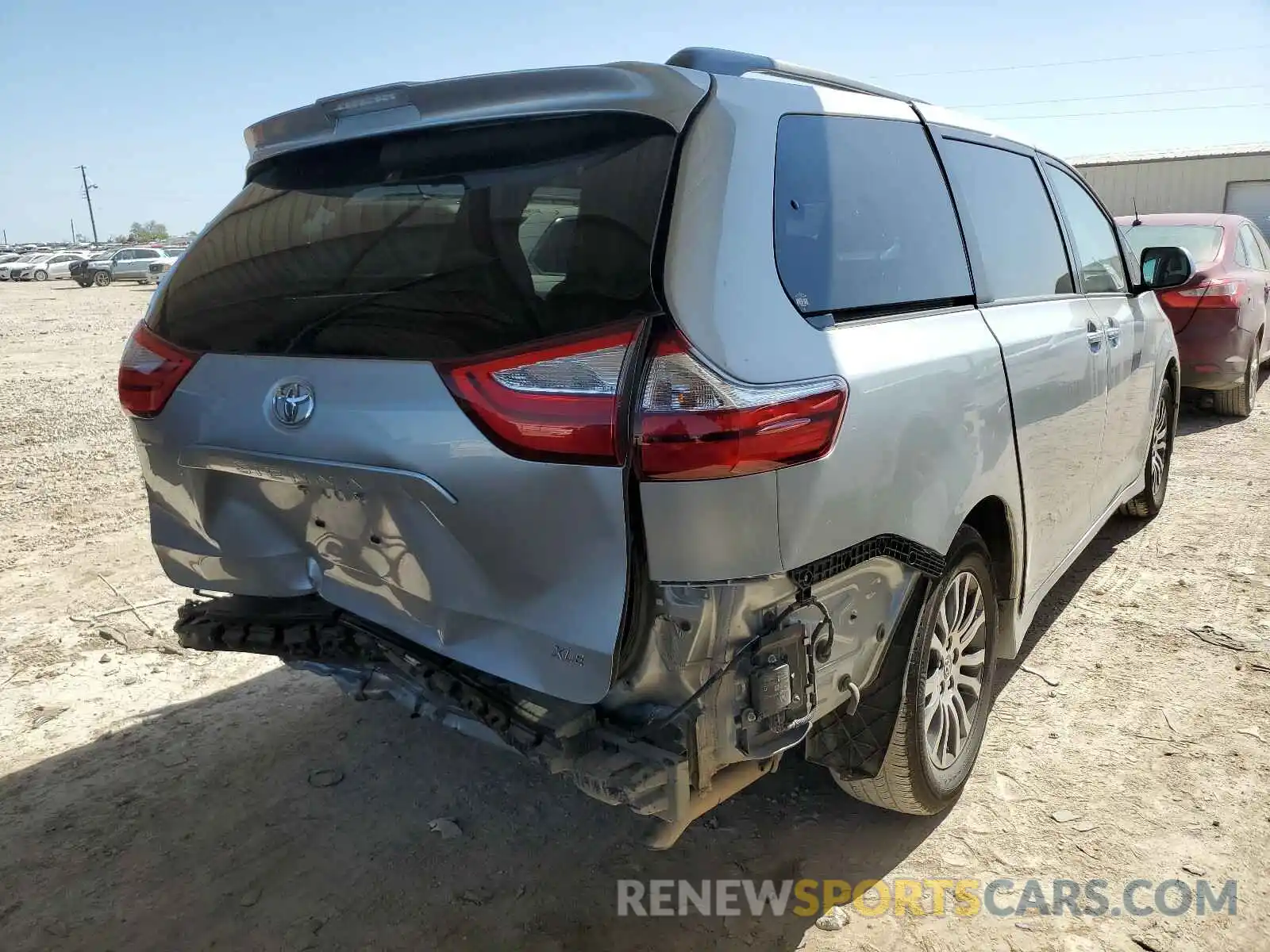 4 Фотография поврежденного автомобиля 5TDYZ3DCXKS014194 TOYOTA SIENNA 2019