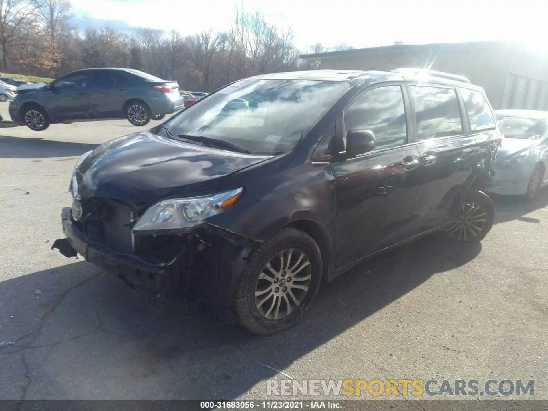 2 Фотография поврежденного автомобиля 5TDYZ3DCXKS020707 TOYOTA SIENNA 2019