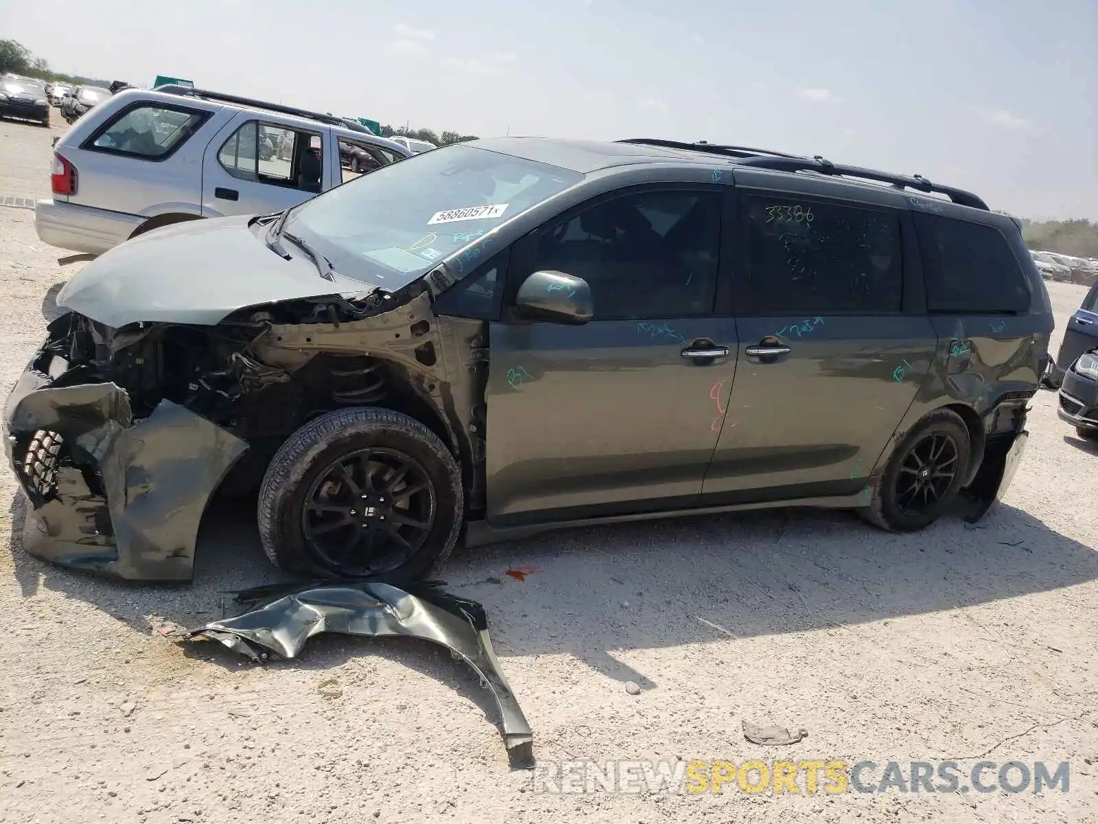 9 Фотография поврежденного автомобиля 5TDYZ3DCXKS966628 TOYOTA SIENNA 2019