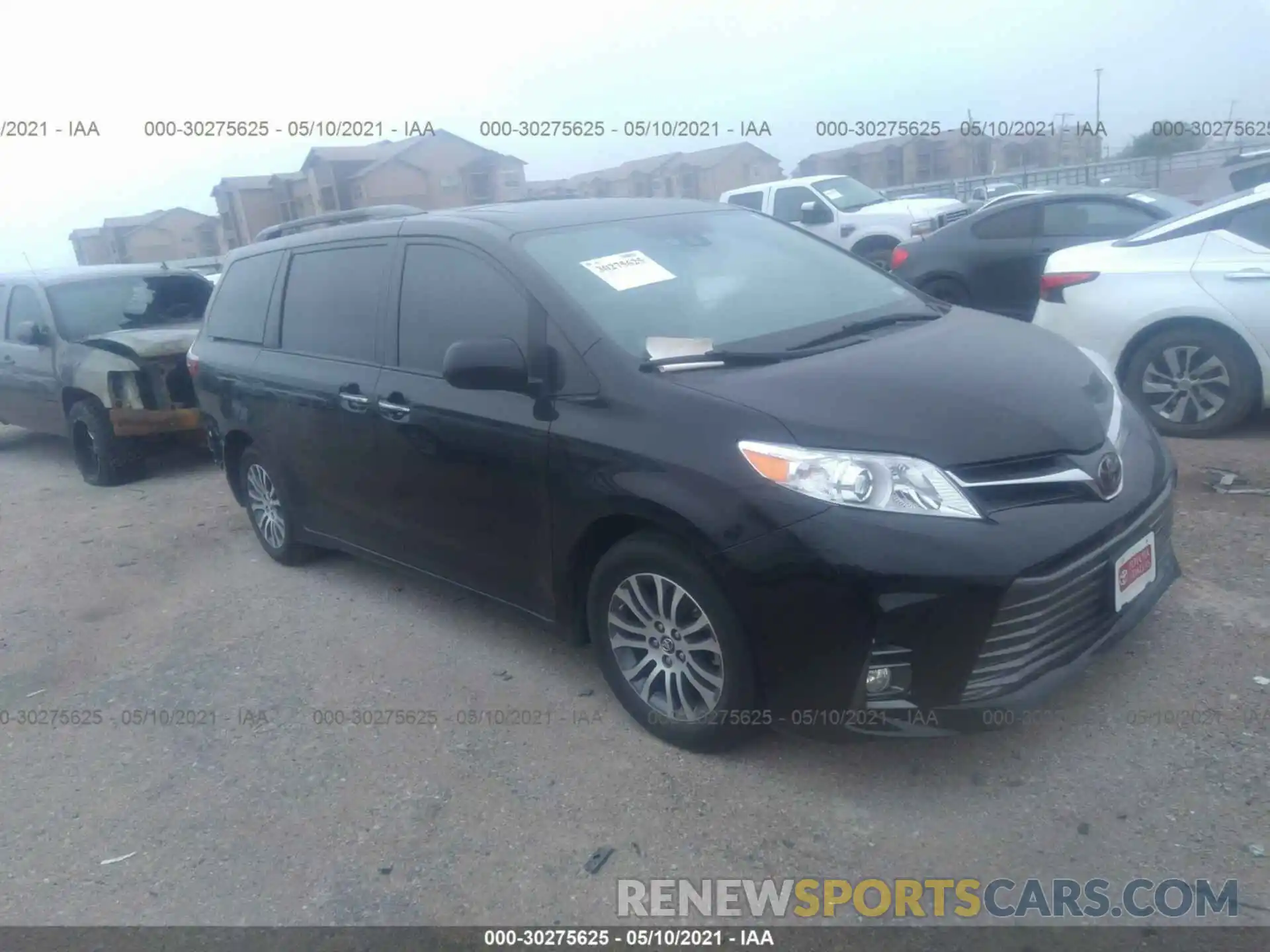 1 Фотография поврежденного автомобиля 5TDYZ3DCXKS967973 TOYOTA SIENNA 2019