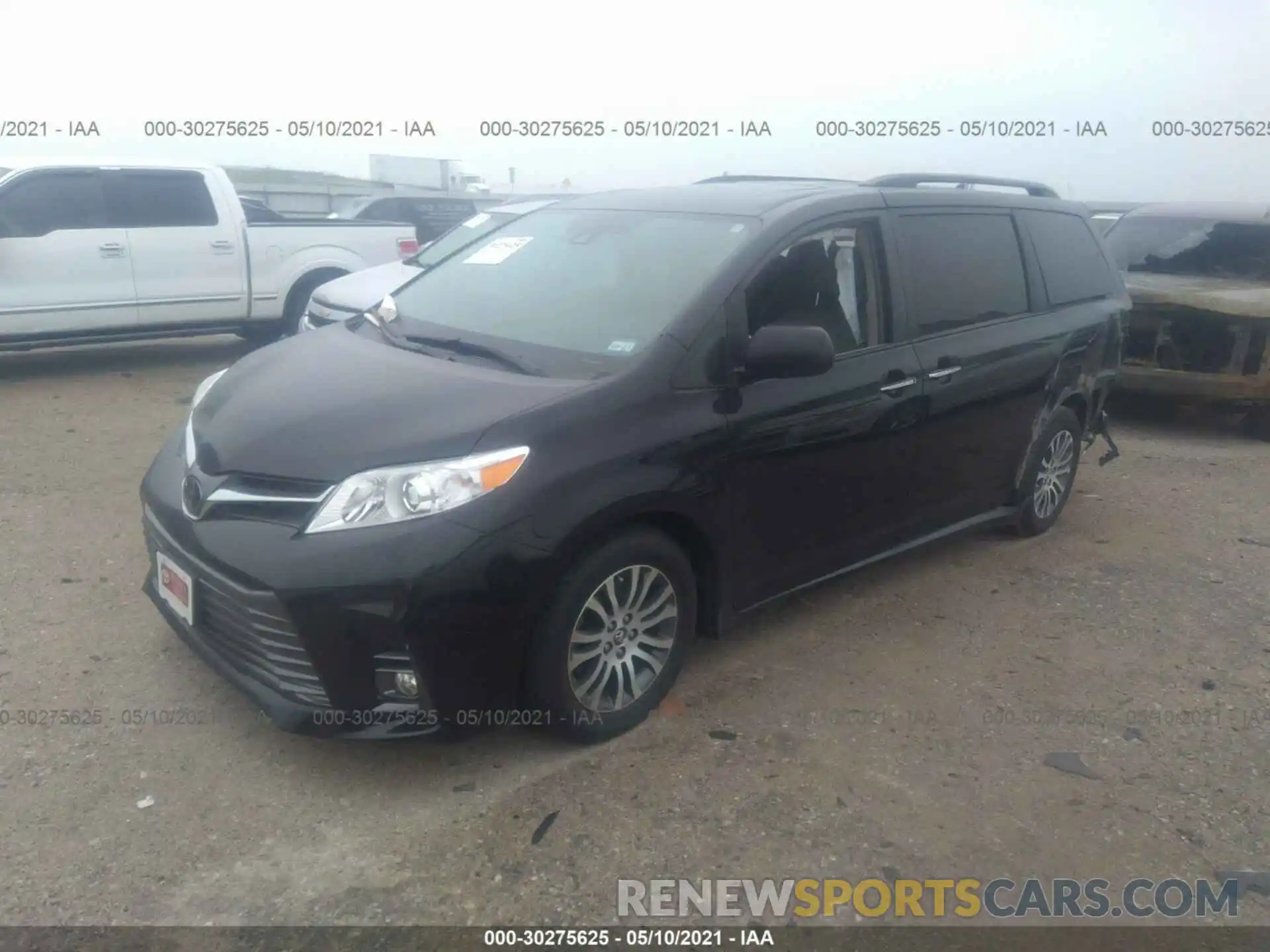 2 Фотография поврежденного автомобиля 5TDYZ3DCXKS967973 TOYOTA SIENNA 2019