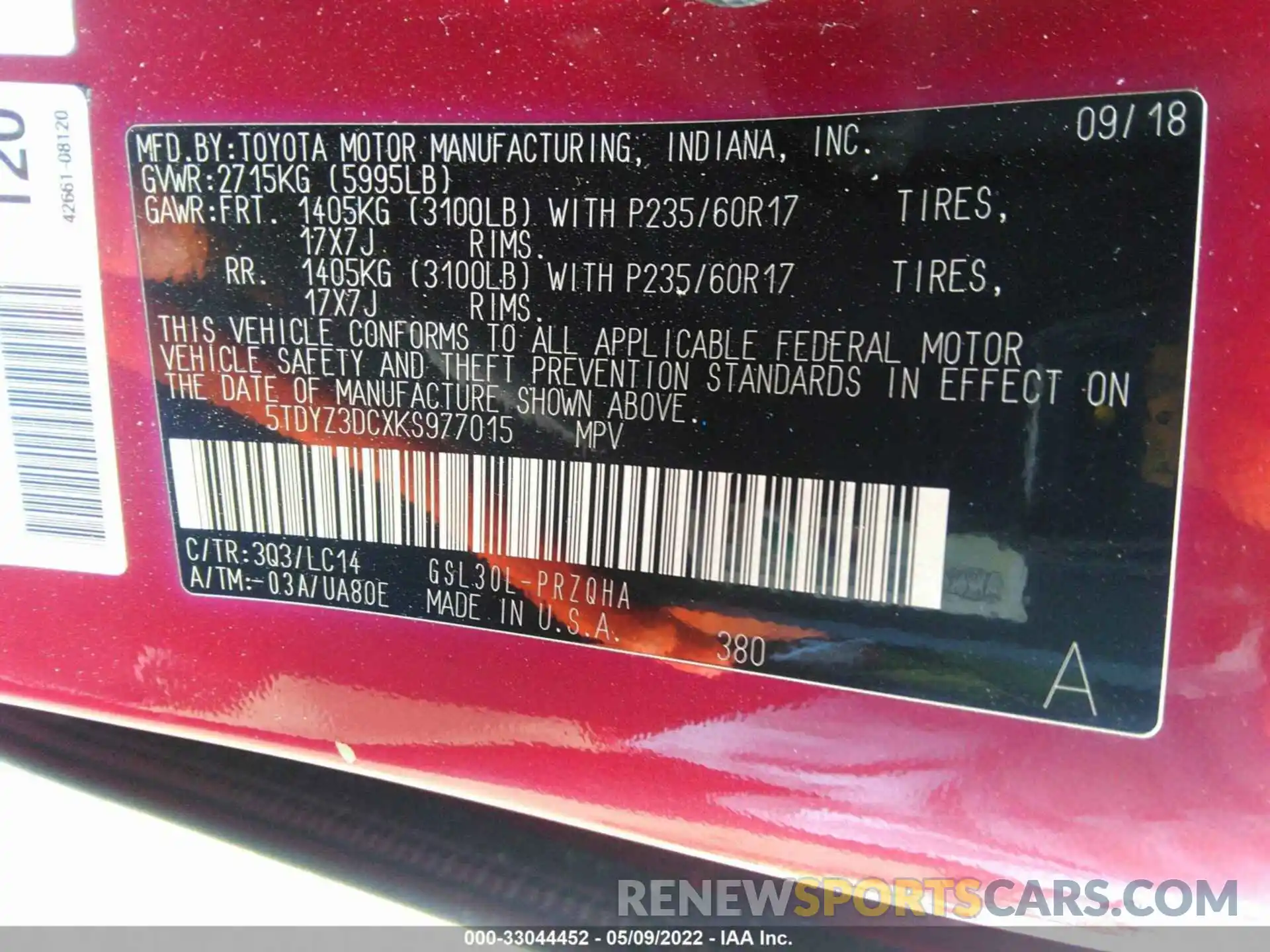 9 Photograph of a damaged car 5TDYZ3DCXKS977015 TOYOTA SIENNA 2019