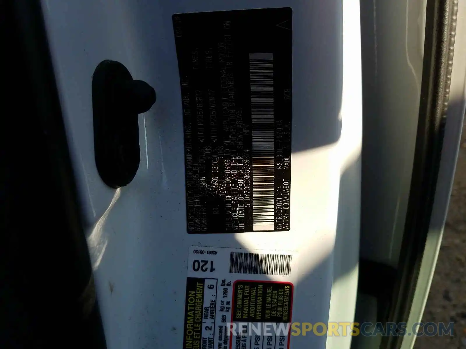 10 Photograph of a damaged car 5TDYZ3DCXKS978374 TOYOTA SIENNA 2019