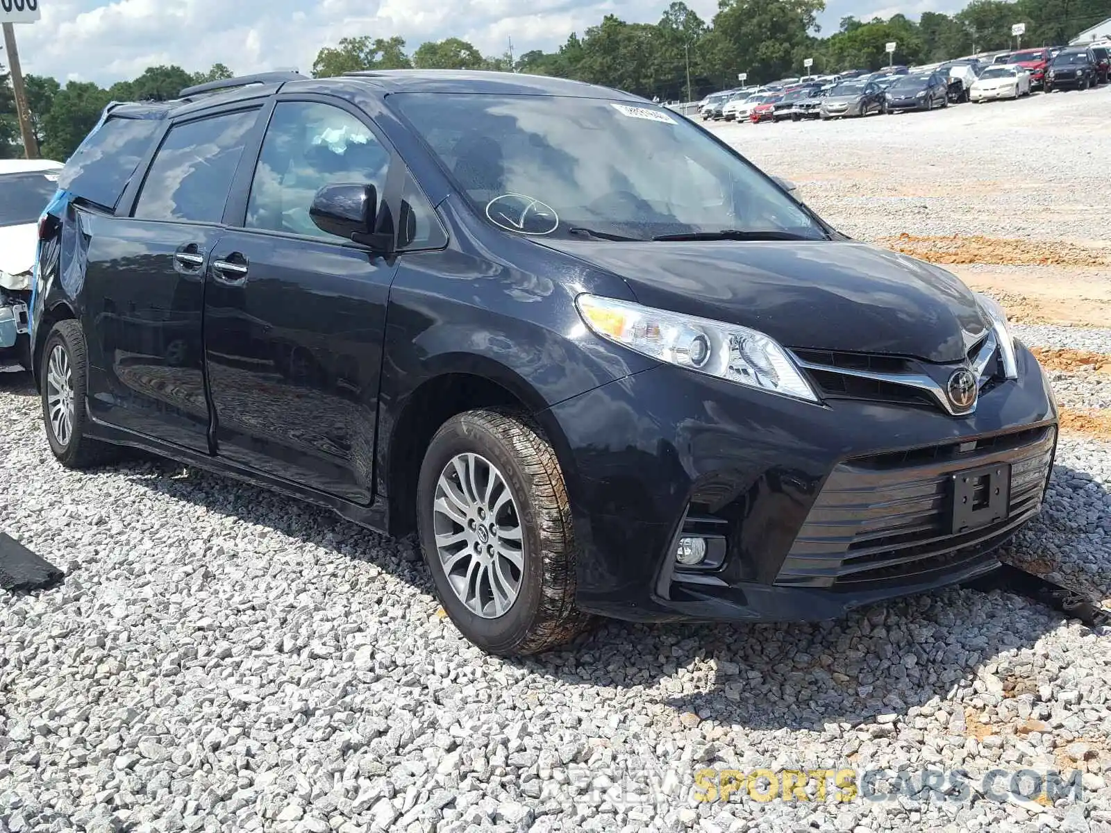 1 Фотография поврежденного автомобиля 5TDYZ3DCXKS979461 TOYOTA SIENNA 2019