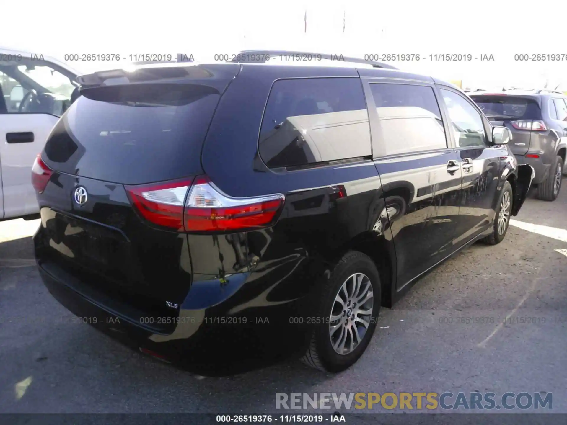 4 Фотография поврежденного автомобиля 5TDYZ3DCXKS980125 TOYOTA SIENNA 2019