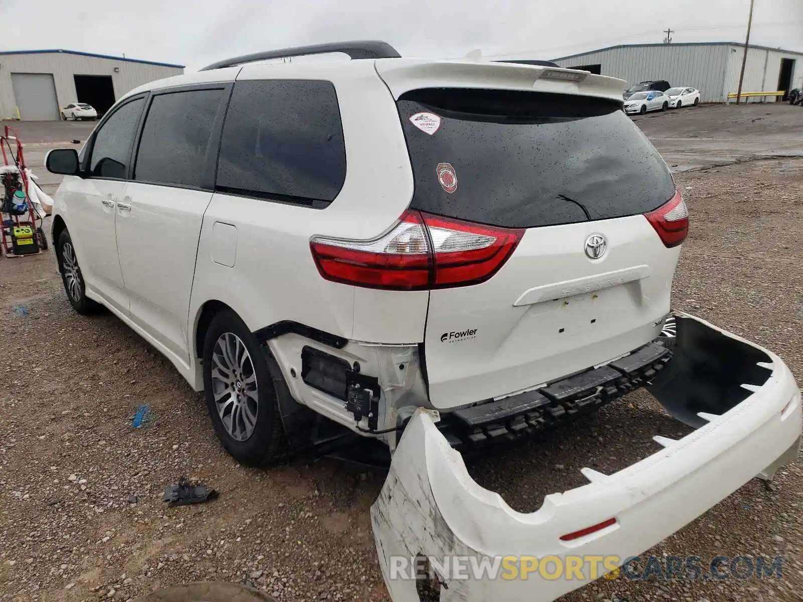 3 Фотография поврежденного автомобиля 5TDYZ3DCXKS984319 TOYOTA SIENNA 2019